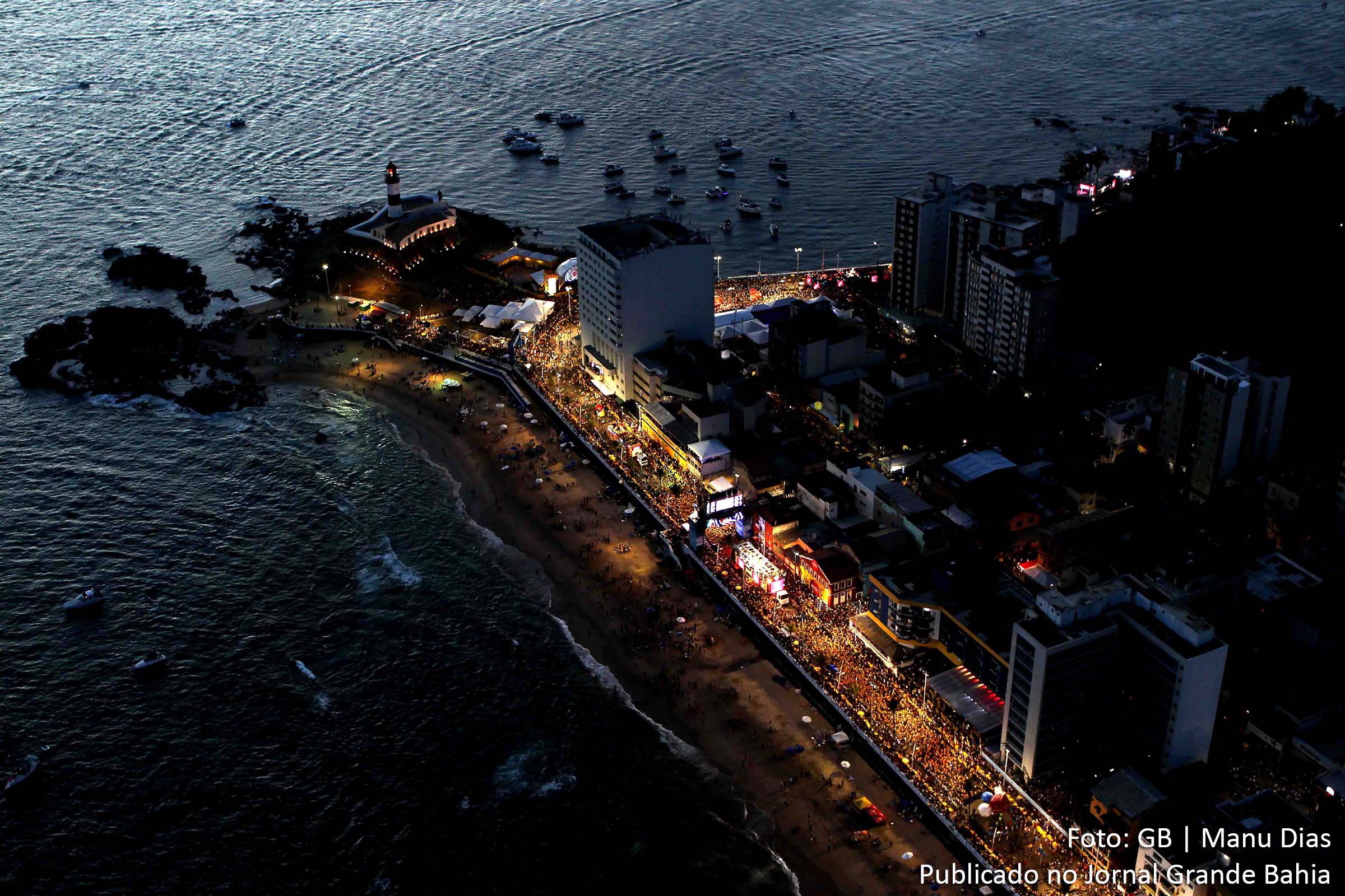 Imagem aérea do carnaval 2017 de Salvador.