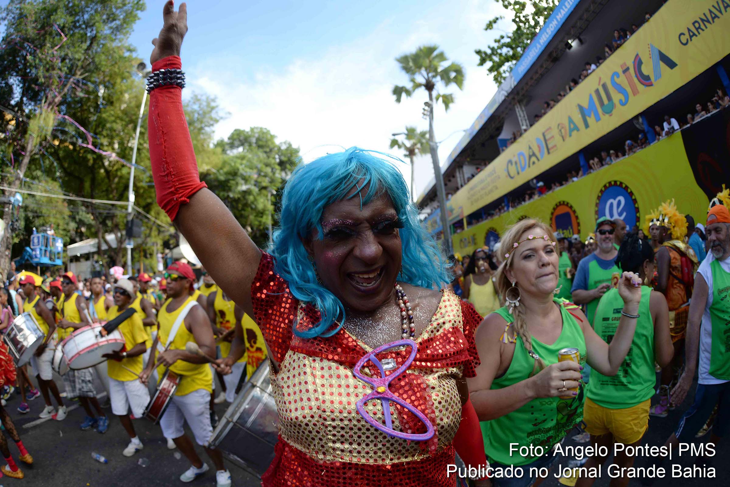 Irreverência do Mudança do Garcia.
