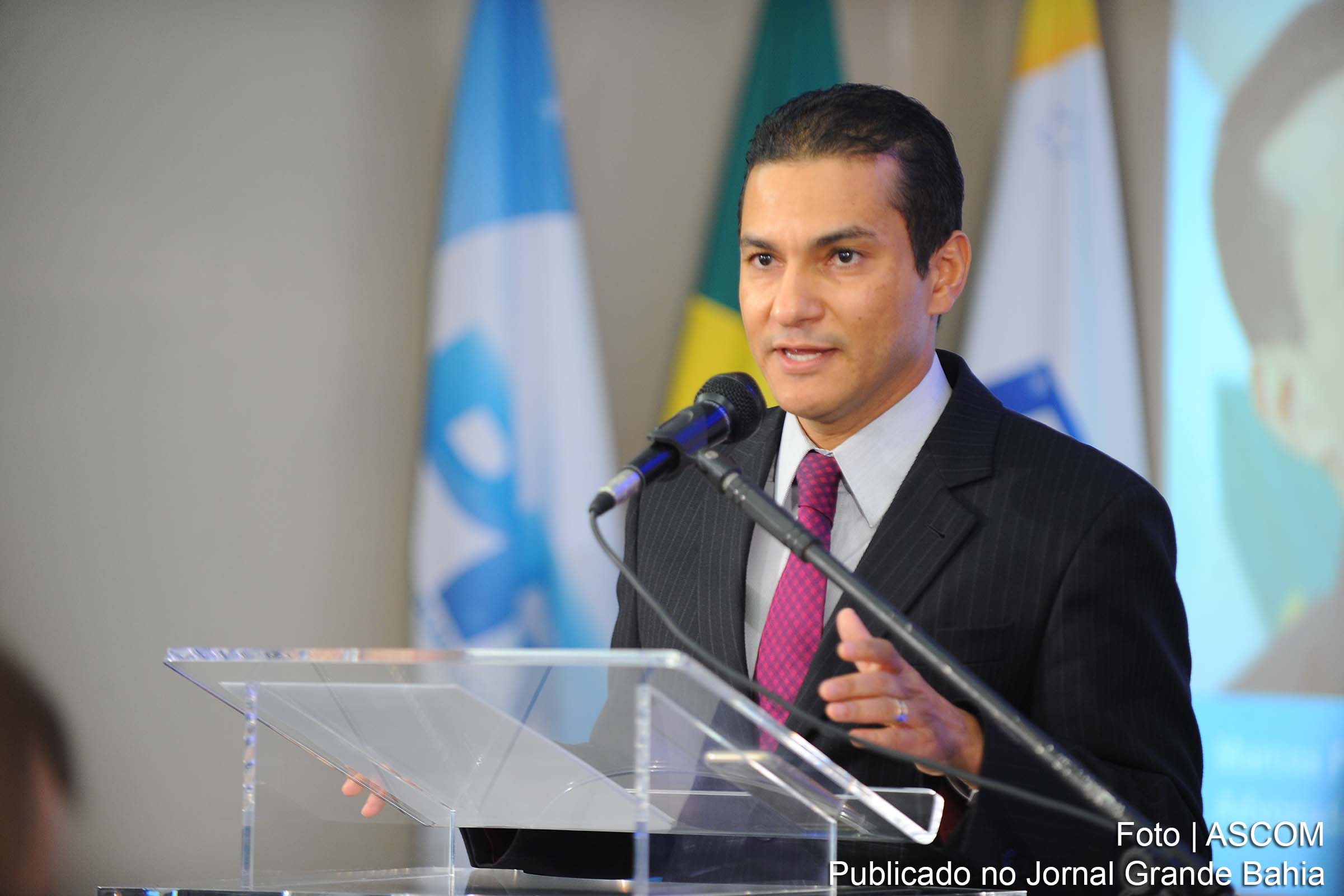 Ministro Marcos Pereira nega qualquer envolvimento do partido ou dele próprio no Caso Lava Jato.