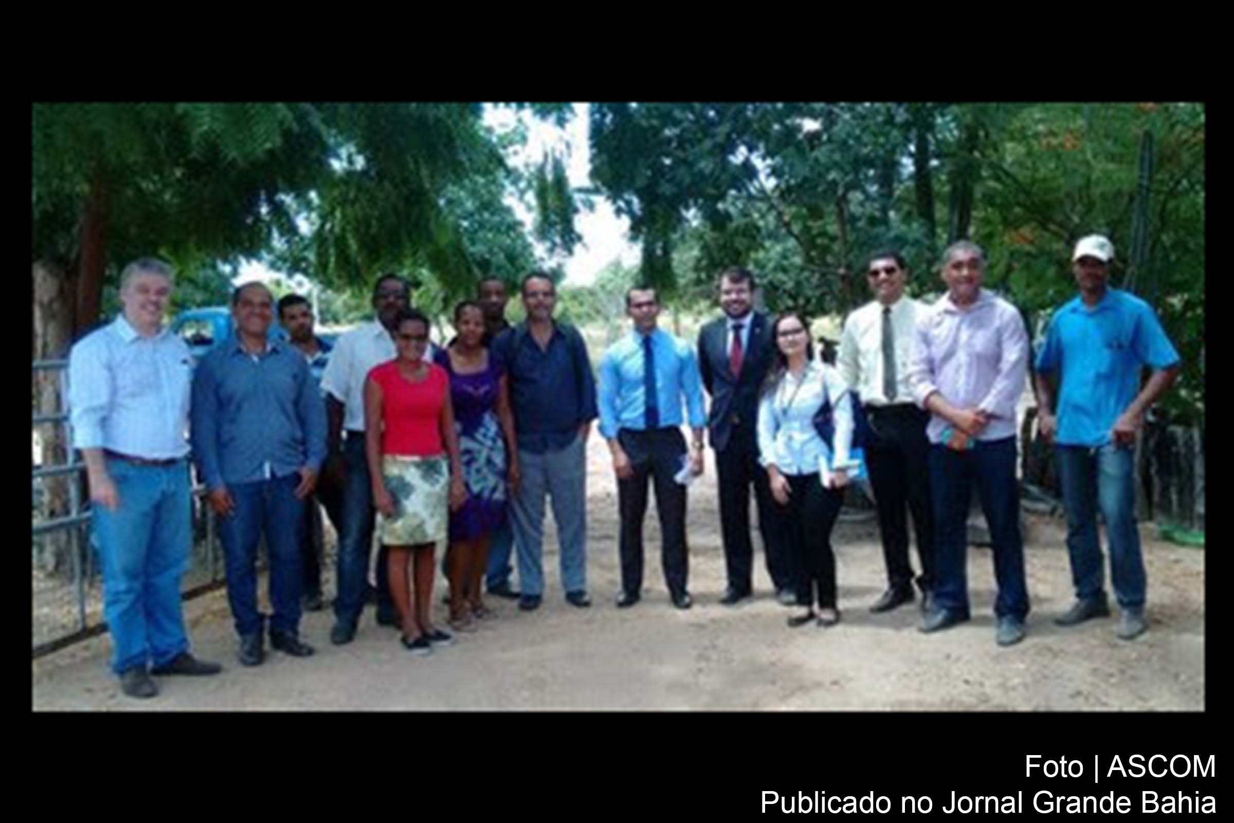 Membros do MPF e de comunidades quilombolas em Bom Jesus da Lapa.