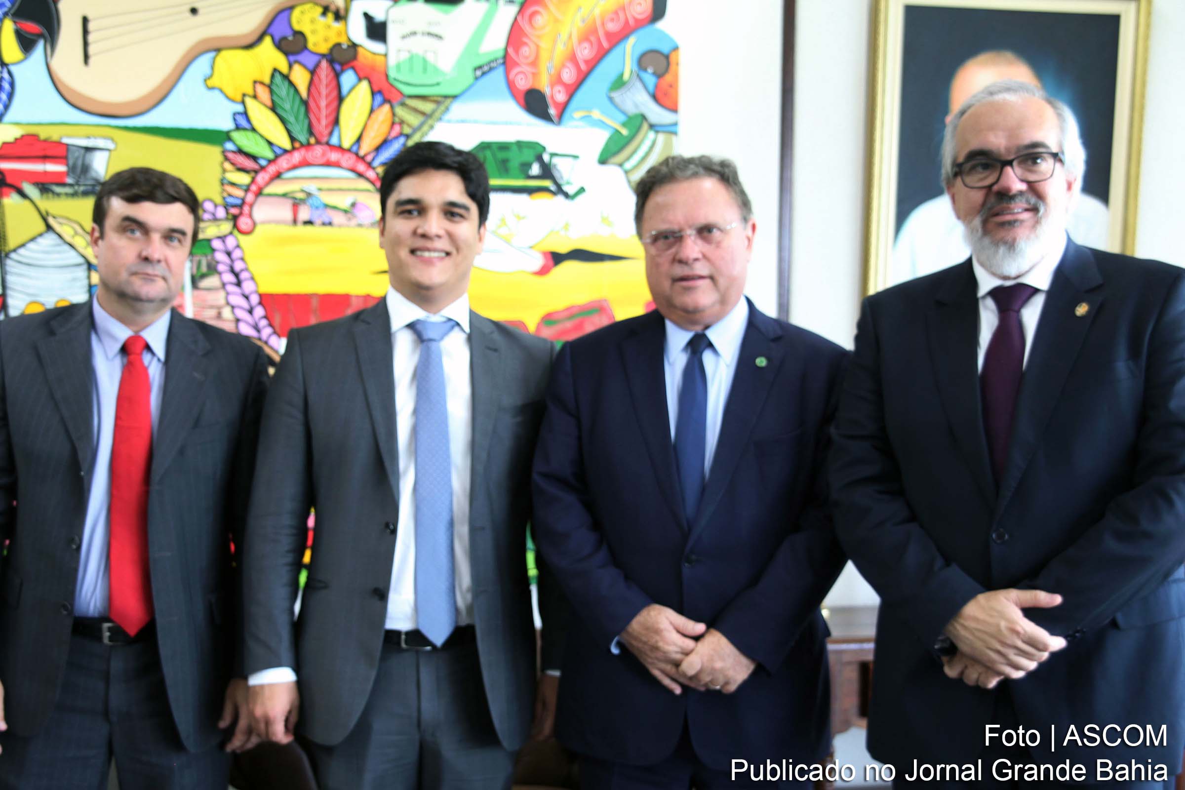 Ministro da Agricultura, Blairo Maggi, recebe políticos da Bahia.