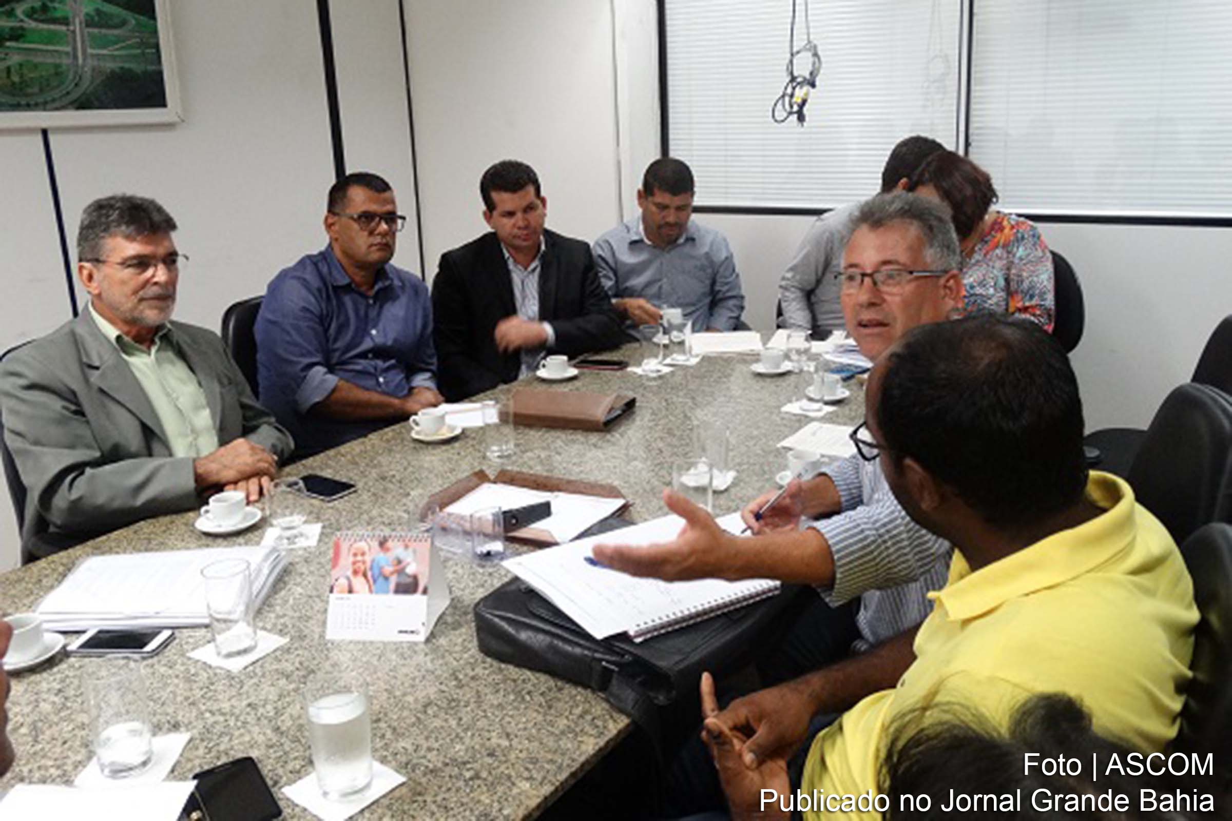 Prefeitos do Consórcio Jacuípe debatem estiagem.