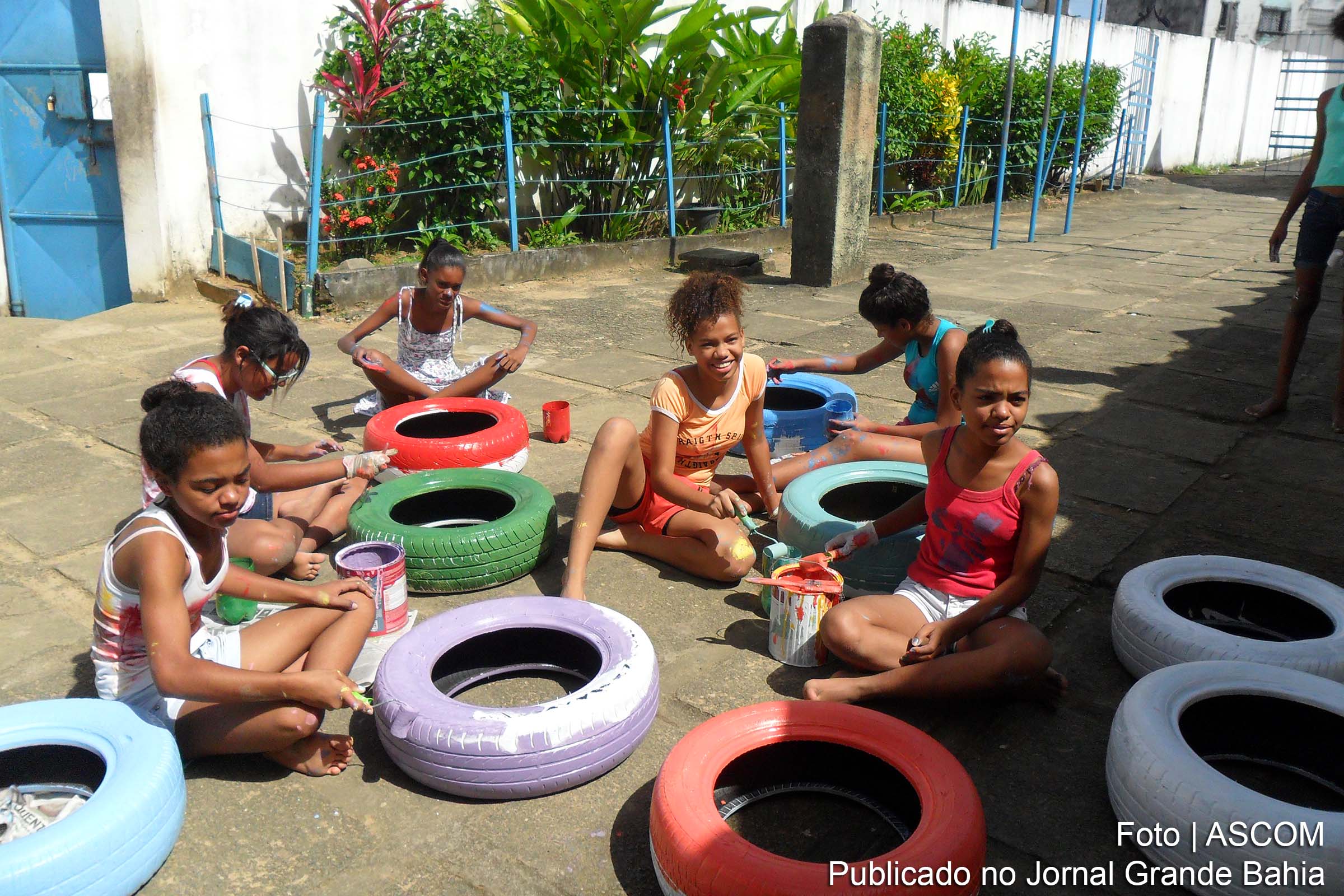 Escolas estaduais da Bahia adotam medidas preventivas de combate a proliferação dos mosquitos.