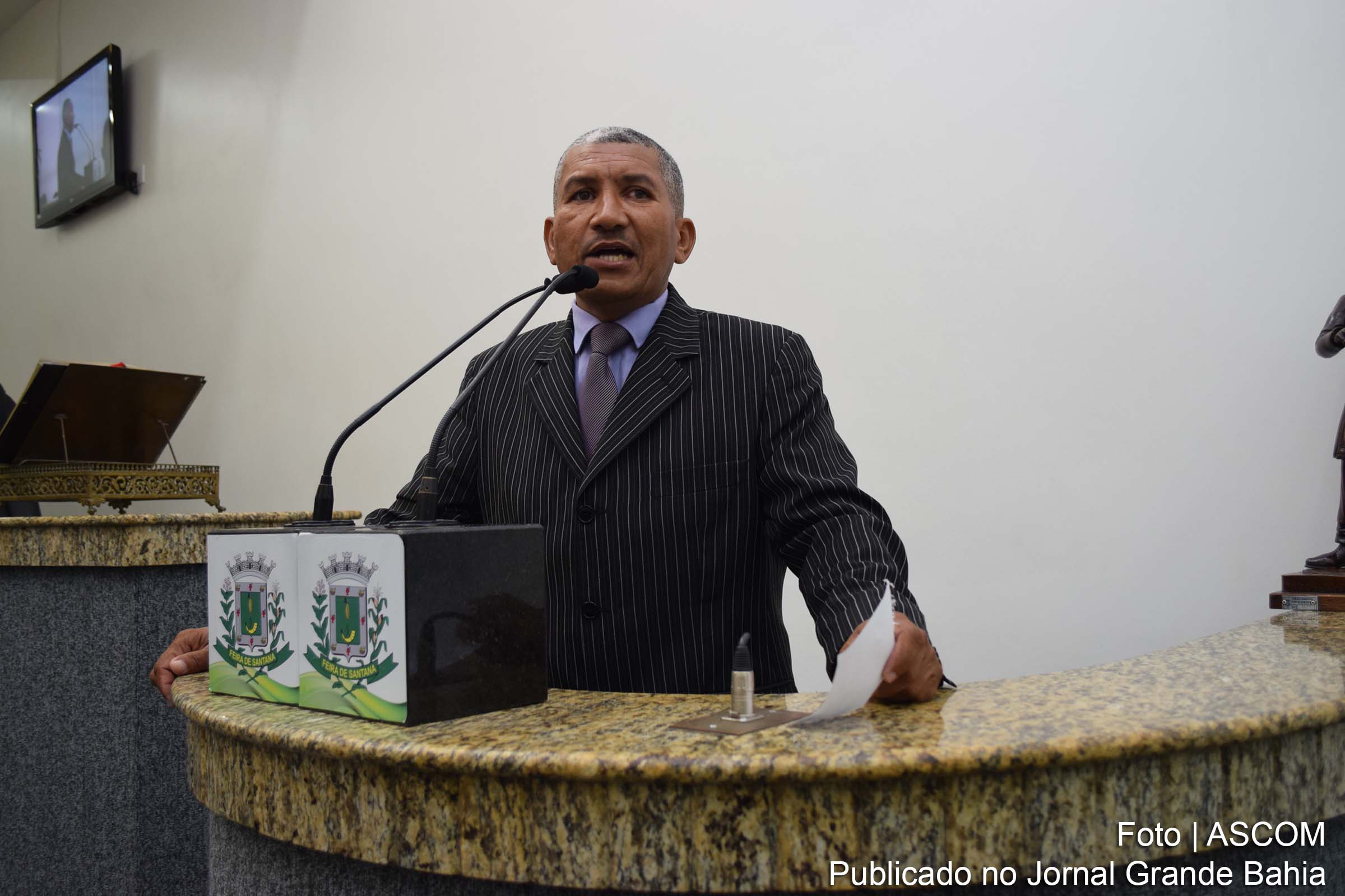 José Marques de Messias (Zé Curuca): o nosso agradecimento ao prefeito José Ronaldo por ter entregado mais uma grande escola.