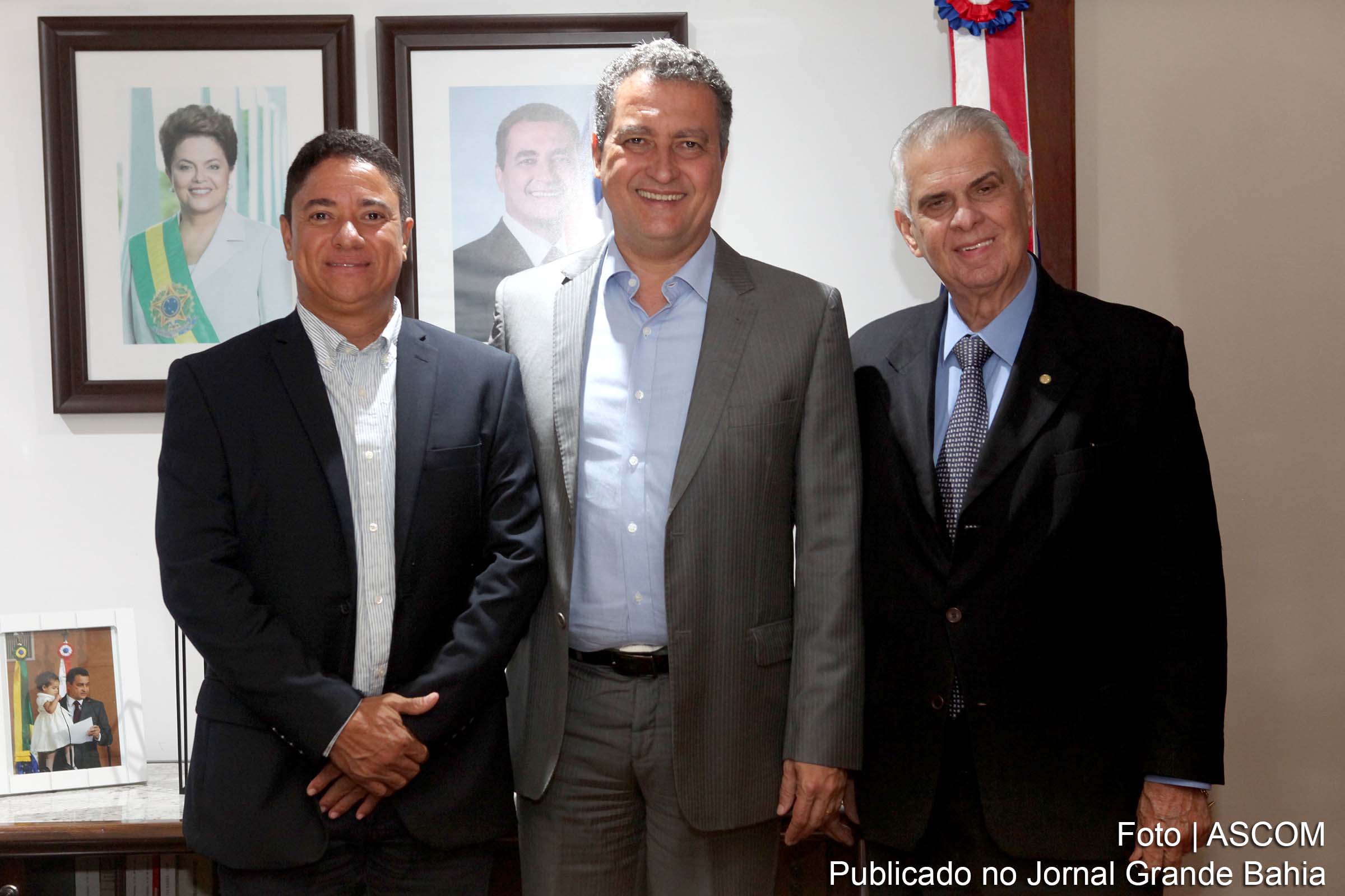 Prefeito de Anguera Fernando Bispo Ramos, Governador Rui Costa e o deputado José Carlos Araújo.