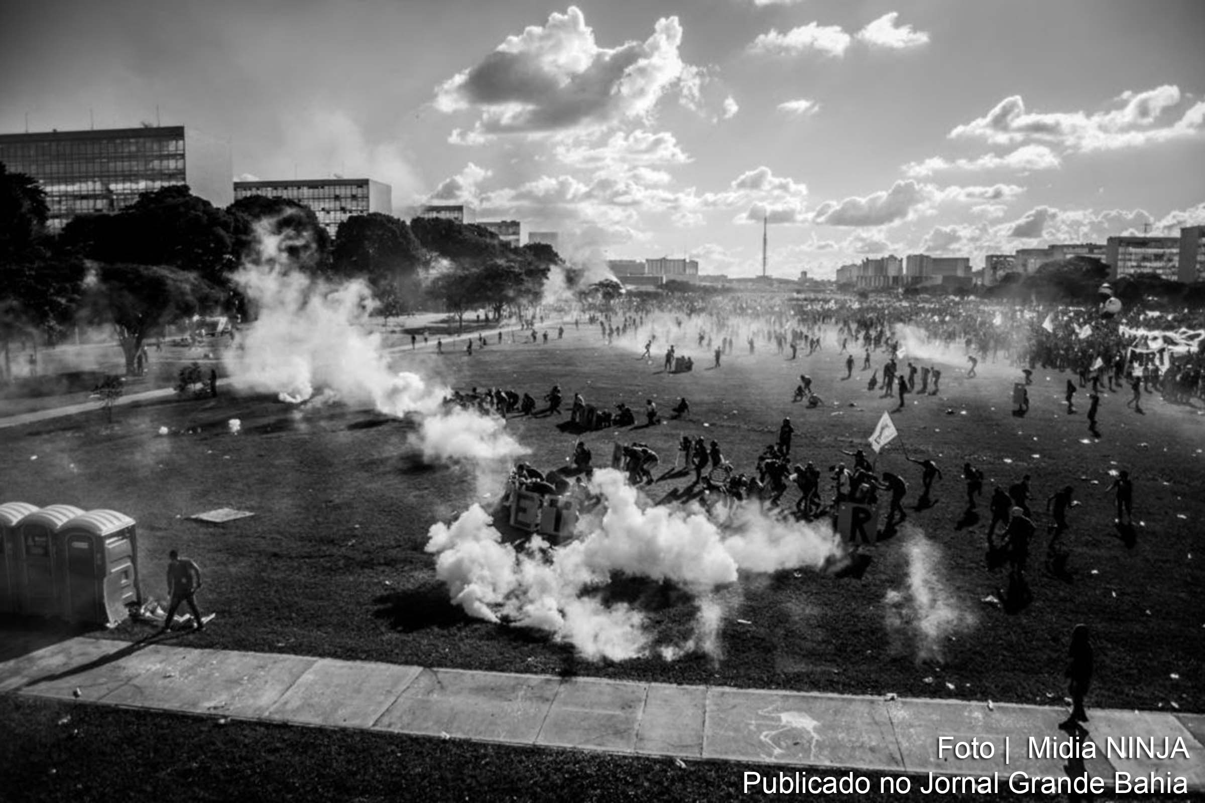 Manifestações em Brasília, capital do Brasil, no dia 24 de maio de 2017.