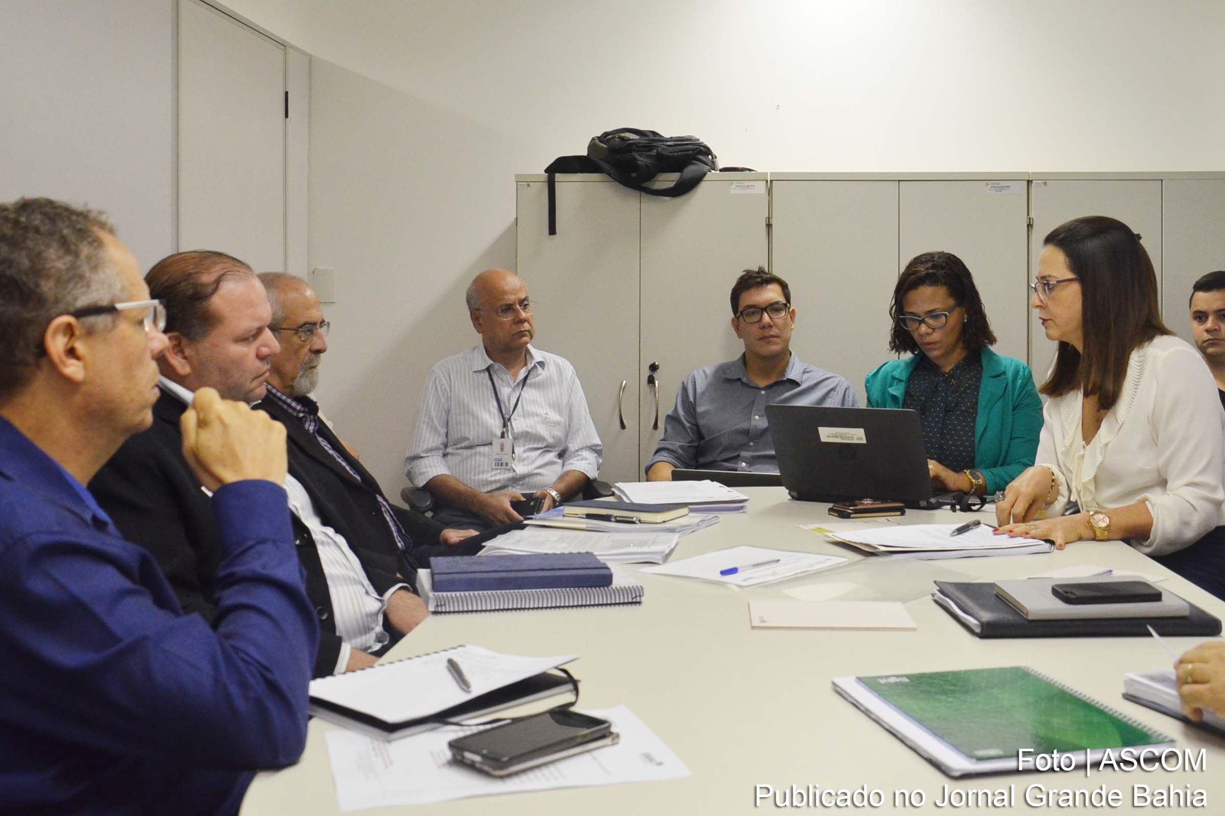 Reunião entre membros do Governo do Estado e Ministério Público.