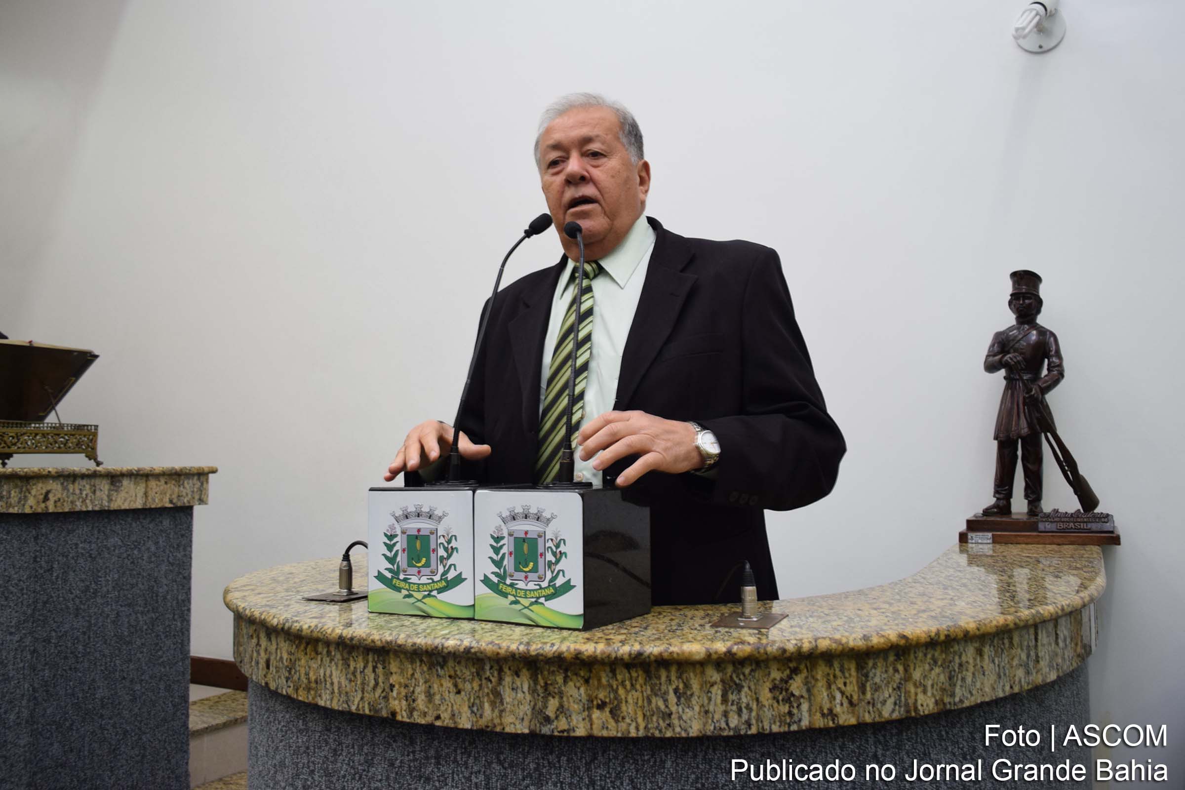 Antônio Carlos (Carlito do Peixe): não tem carne, mas está dando para alimentar os alunos, ao contrário do que acontece em muitas cidades.