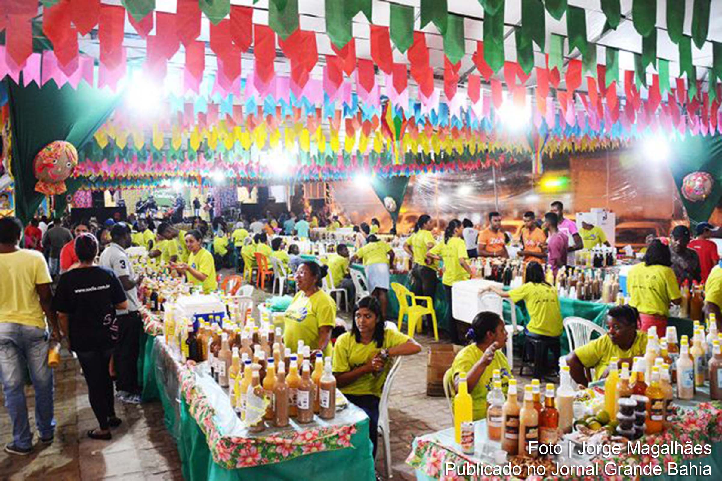 Cena da edição 2017 do Arraiá do Comércio de Feira de Santana.