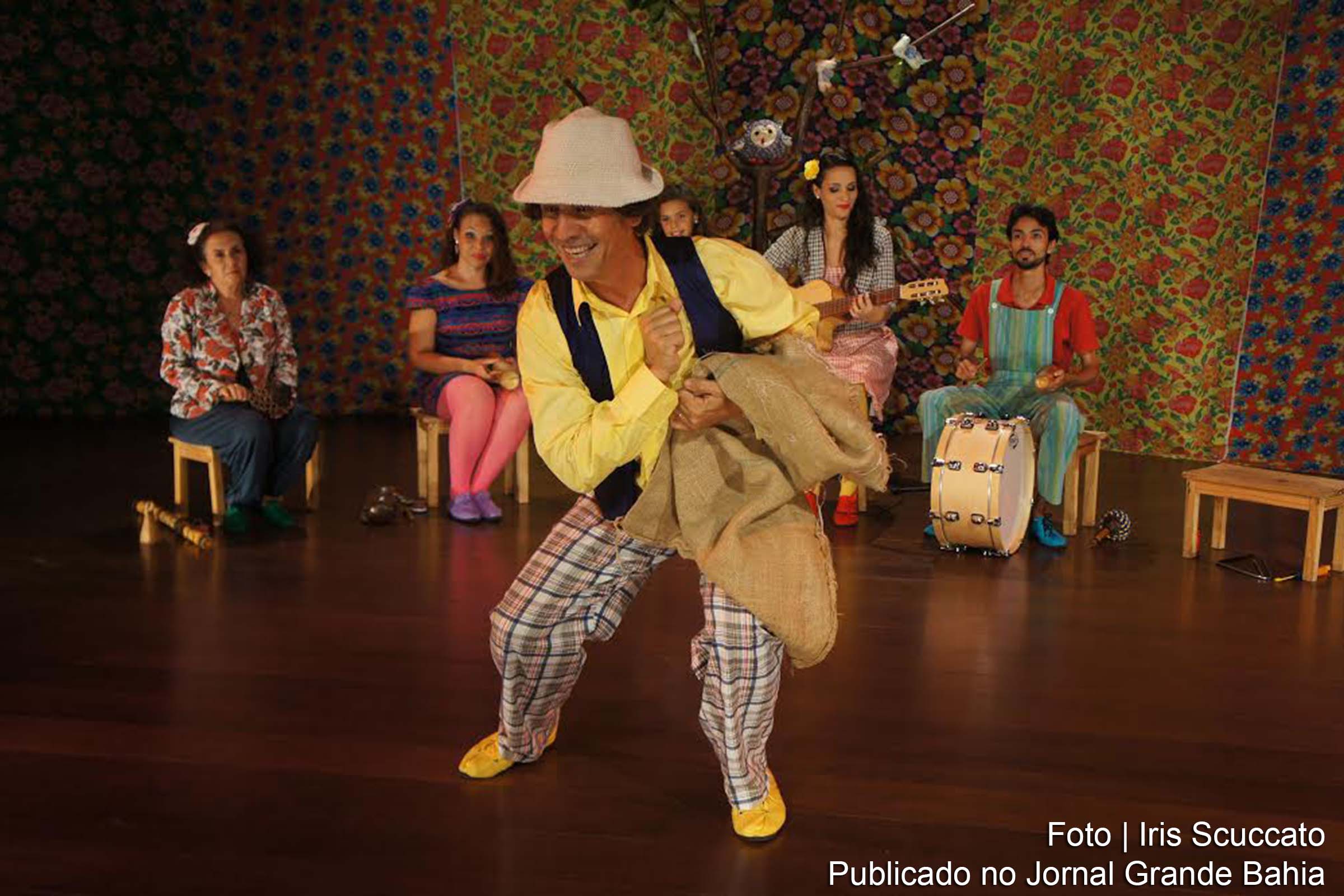 Cena do espetáculo ‘Um Passarinho me Contou’.