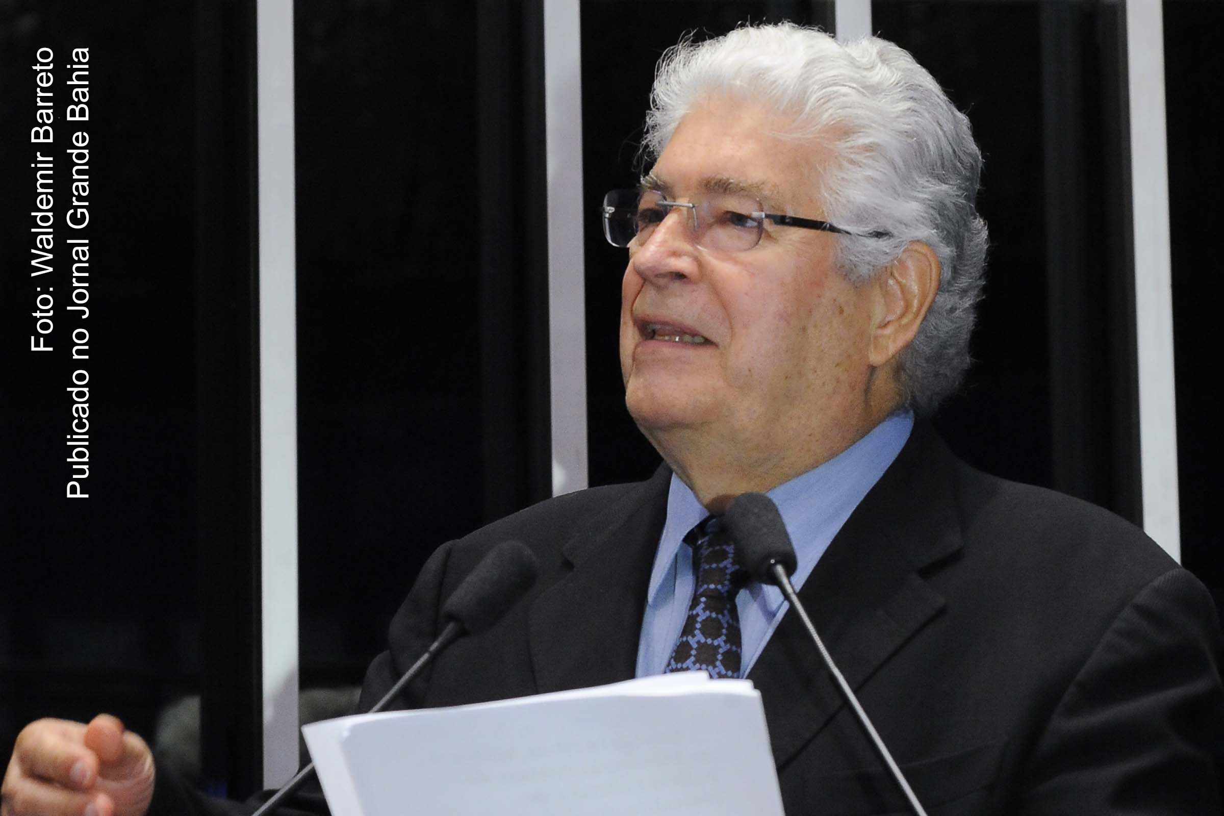 Senador Roberto Requião evidência uso de teses fascistas pela fora-tarefa do Caso Lava Jato.