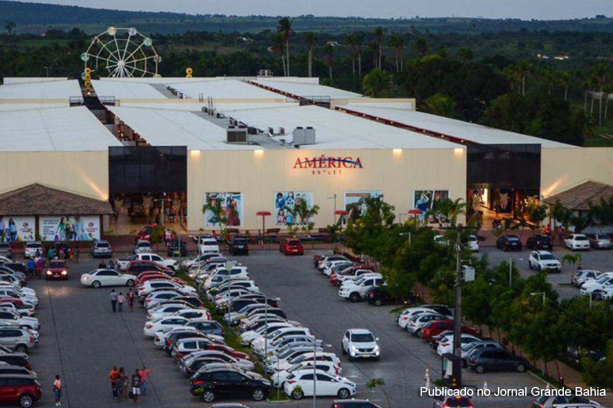 Vista aérea do América Outlet, em Feira de Santana.