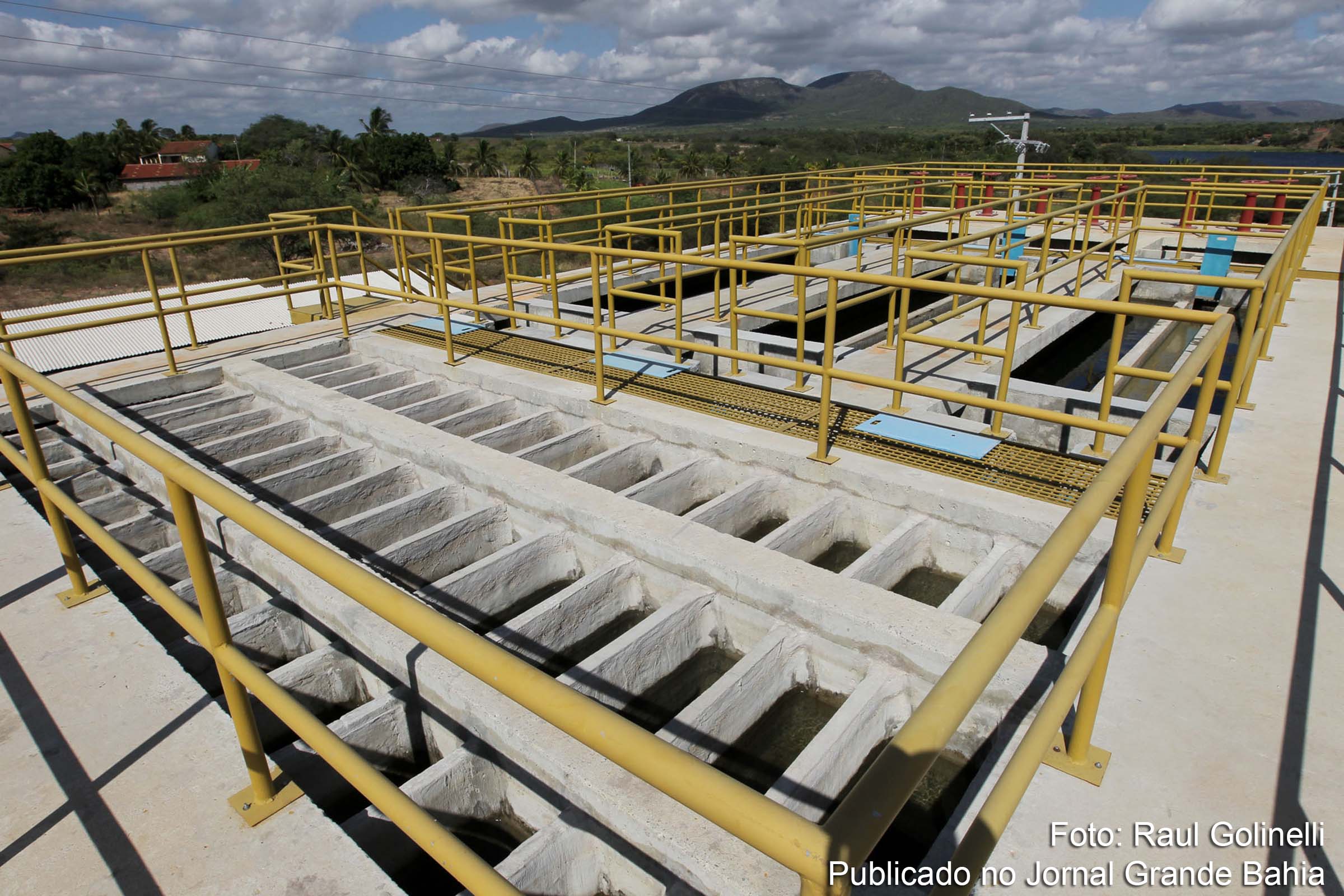 Governo da Bahia investe em Sistema Integrado de Abastecimento de Água.