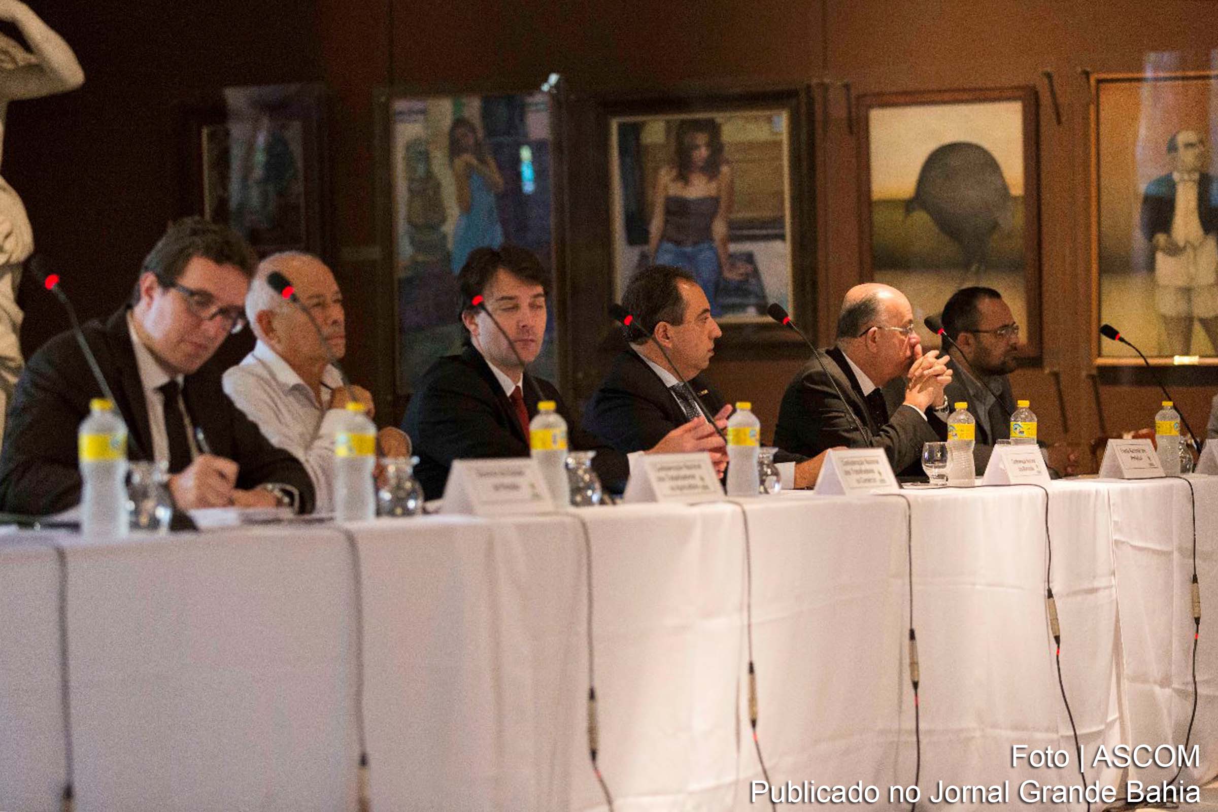 Prefeito José Ronaldo participa de reunião do Conselho da SUDENE.