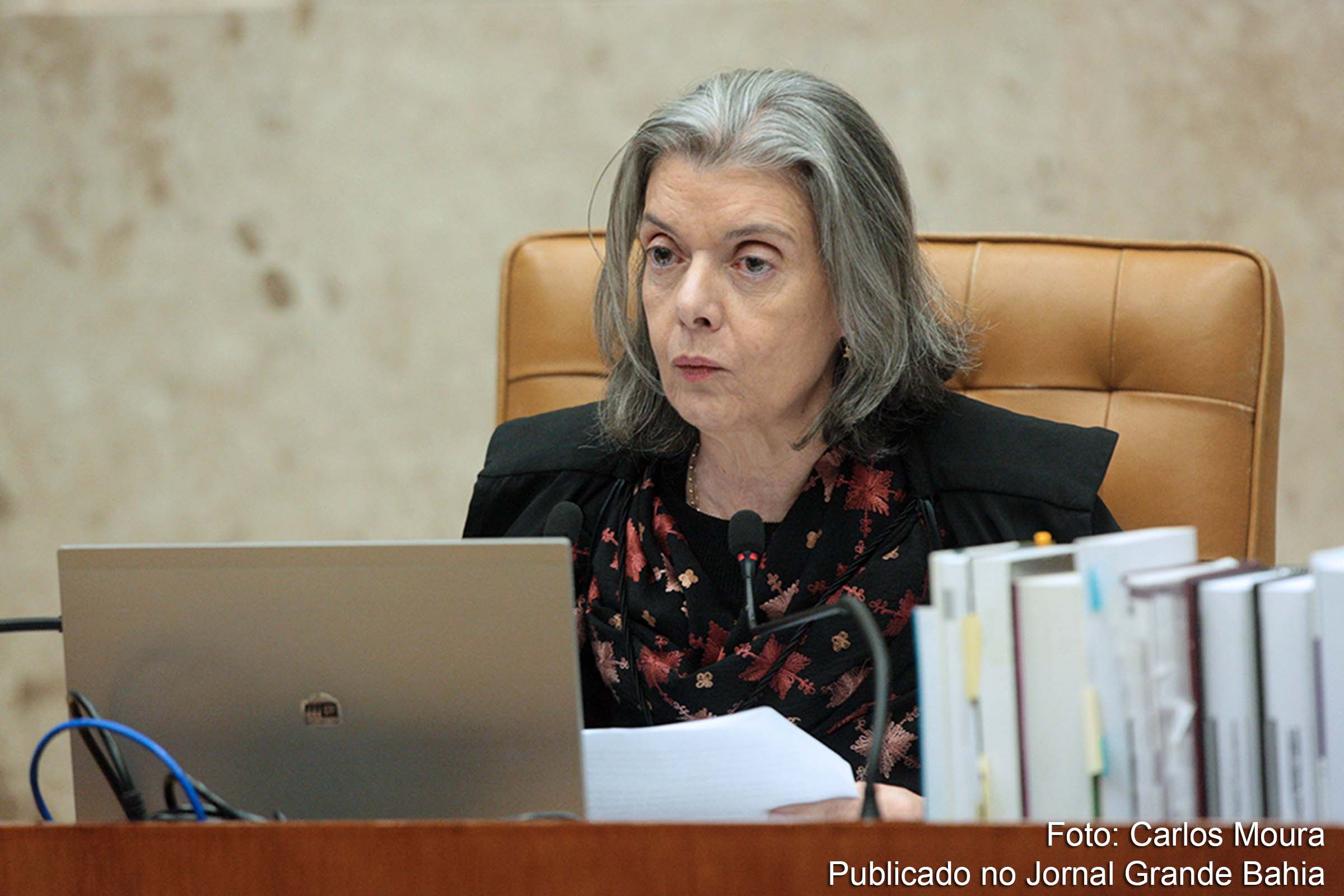 Ministra Cármen Lúcia preside sessão do STF.
