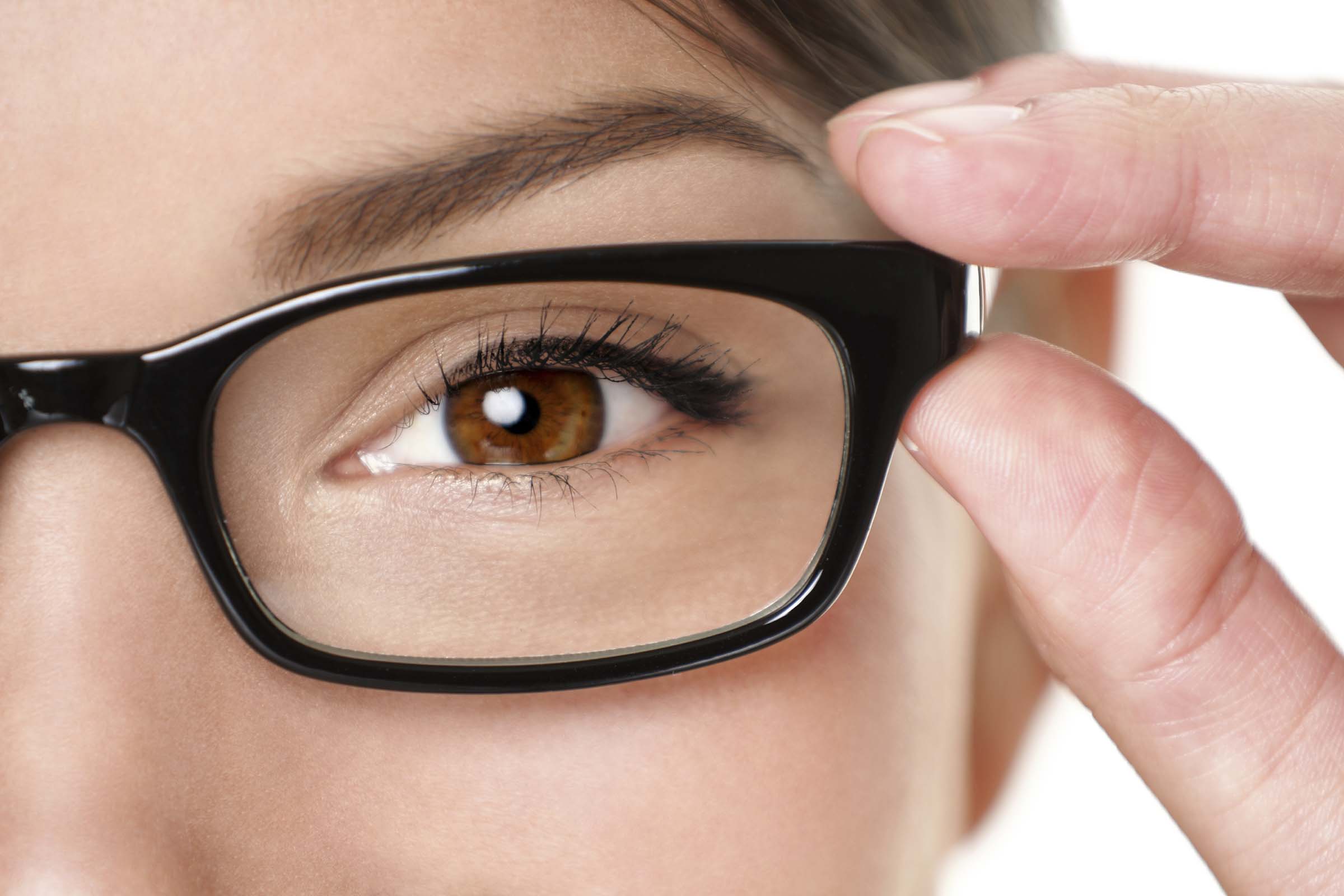 Atualmente, cerca de 2,5 bilhões de pessoas no mundo necessitam de correção visual e 95% delas vivem em países emergentes.