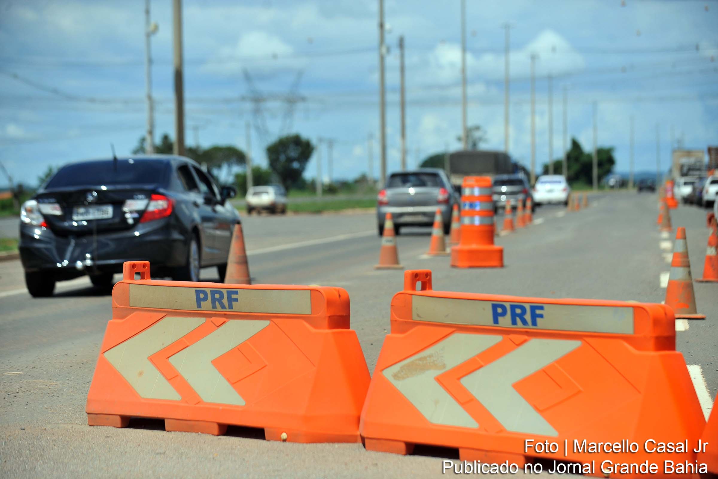 Após suspensão de serviços, PRF busca parcerias para manter atividades