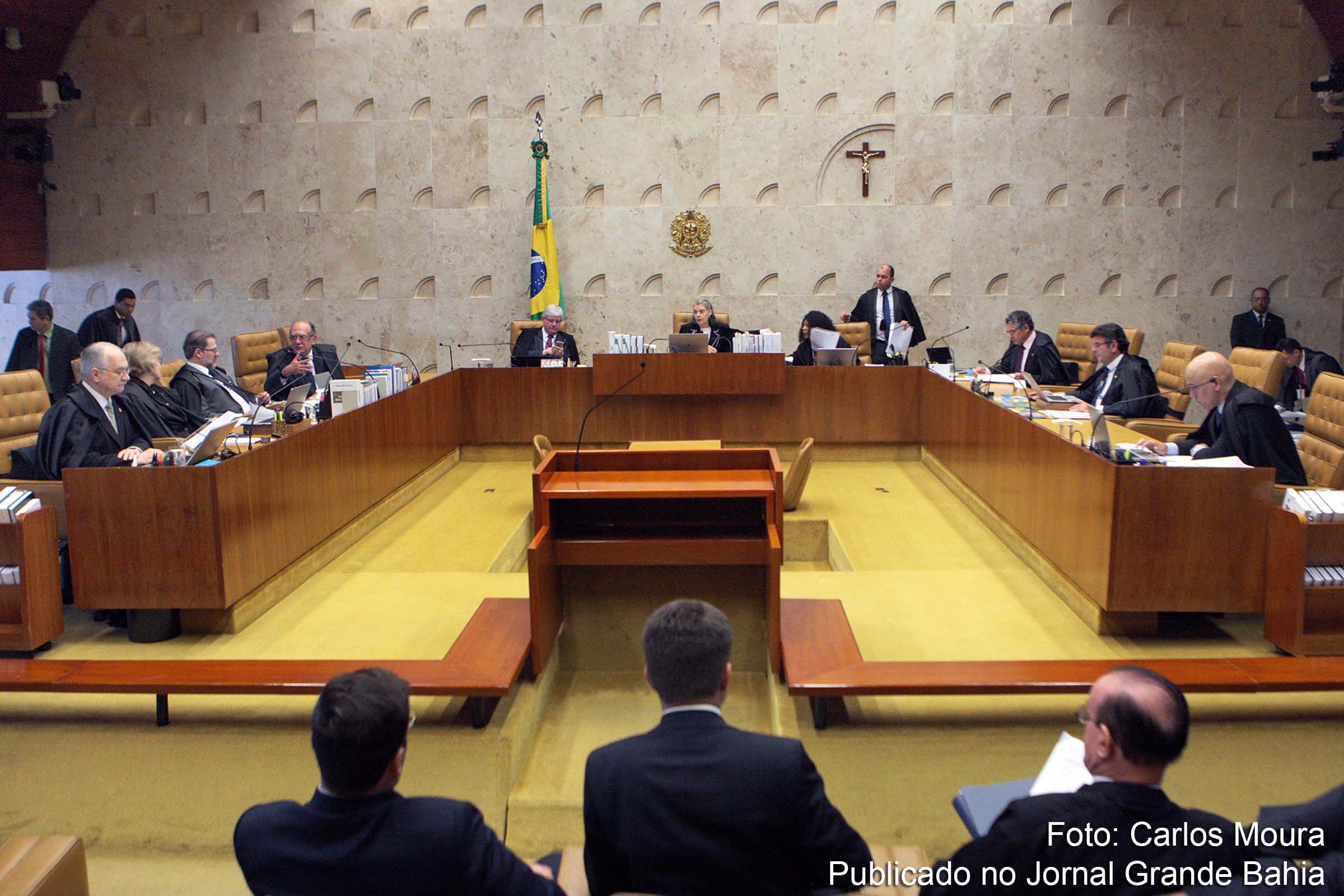 Sessão de encerramento do primeiro semestre forense de 2017 do STF. Artigo aborda atuação dos ministros do STF, no Caso Lava Jato.