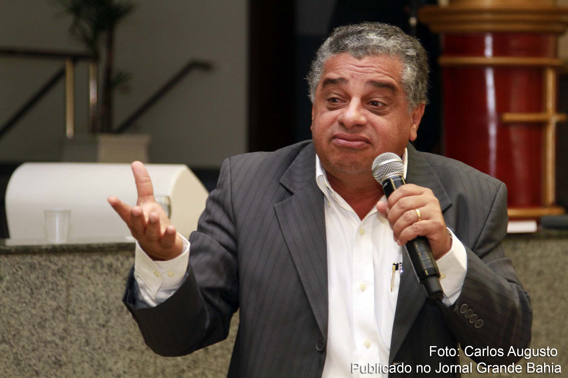 Tarcízio Suzart Pimenta Junior é acionado pelo Ministério Público do Estado da Bahia (MPBA).