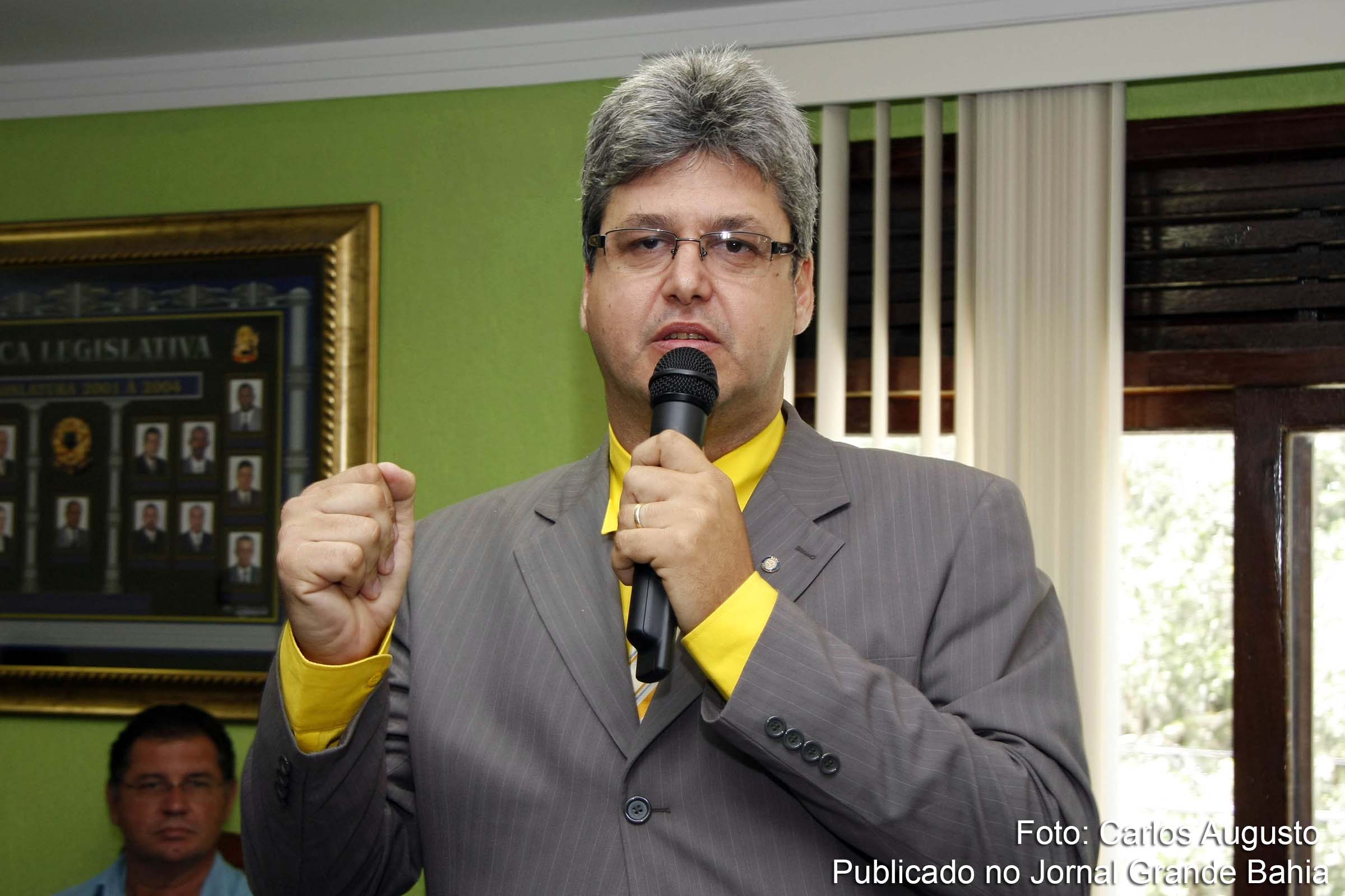 Ex-prefeito Antônio Dessa Cardozo (Furão) pagou por show que não ocorreu, diz TCM.