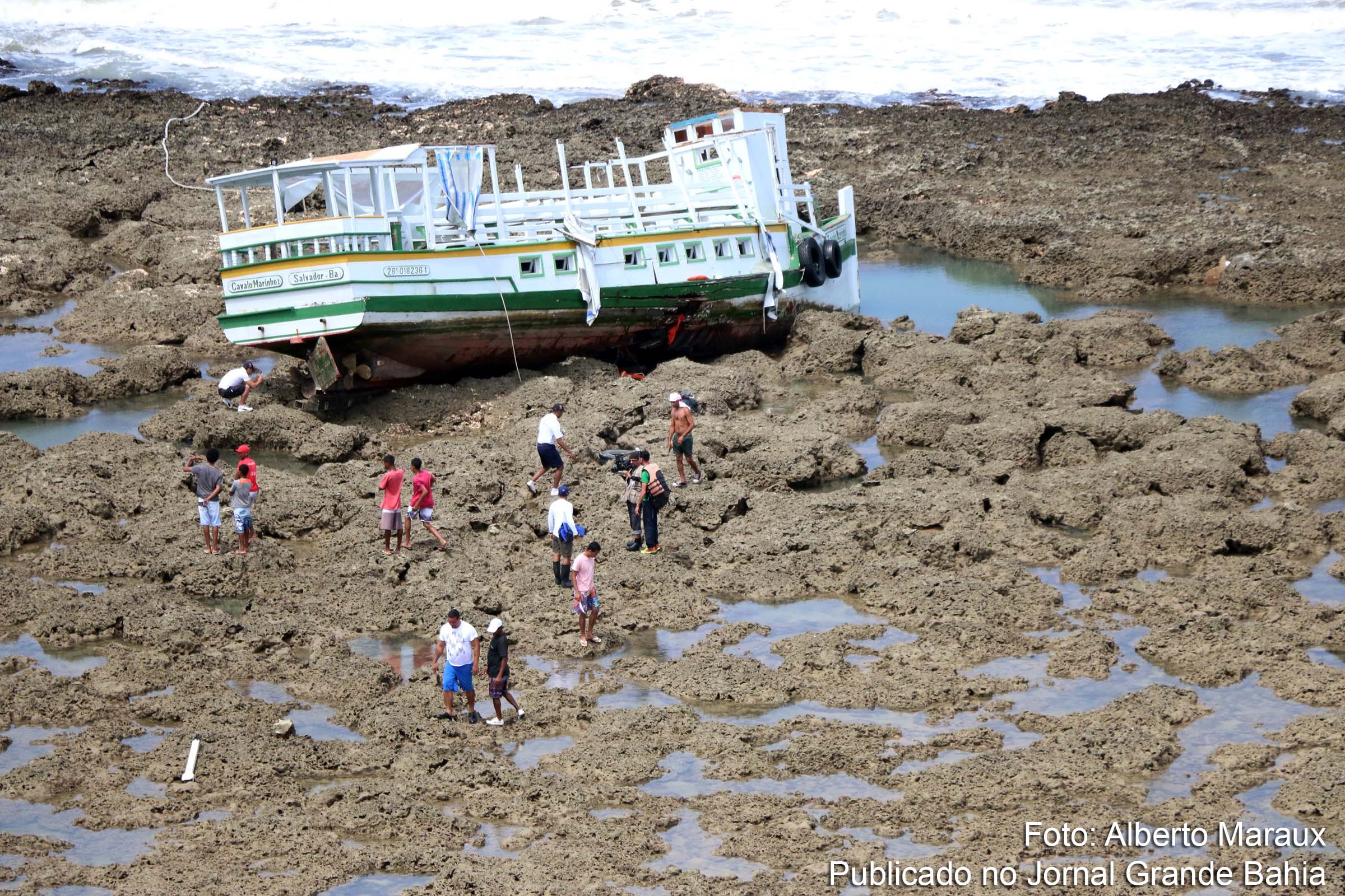 IML confirma identificação de vítima do naufrágio com embarcação Cavalo Marinho I encontrada em Vera Cruz, Ilha de Itaparica
