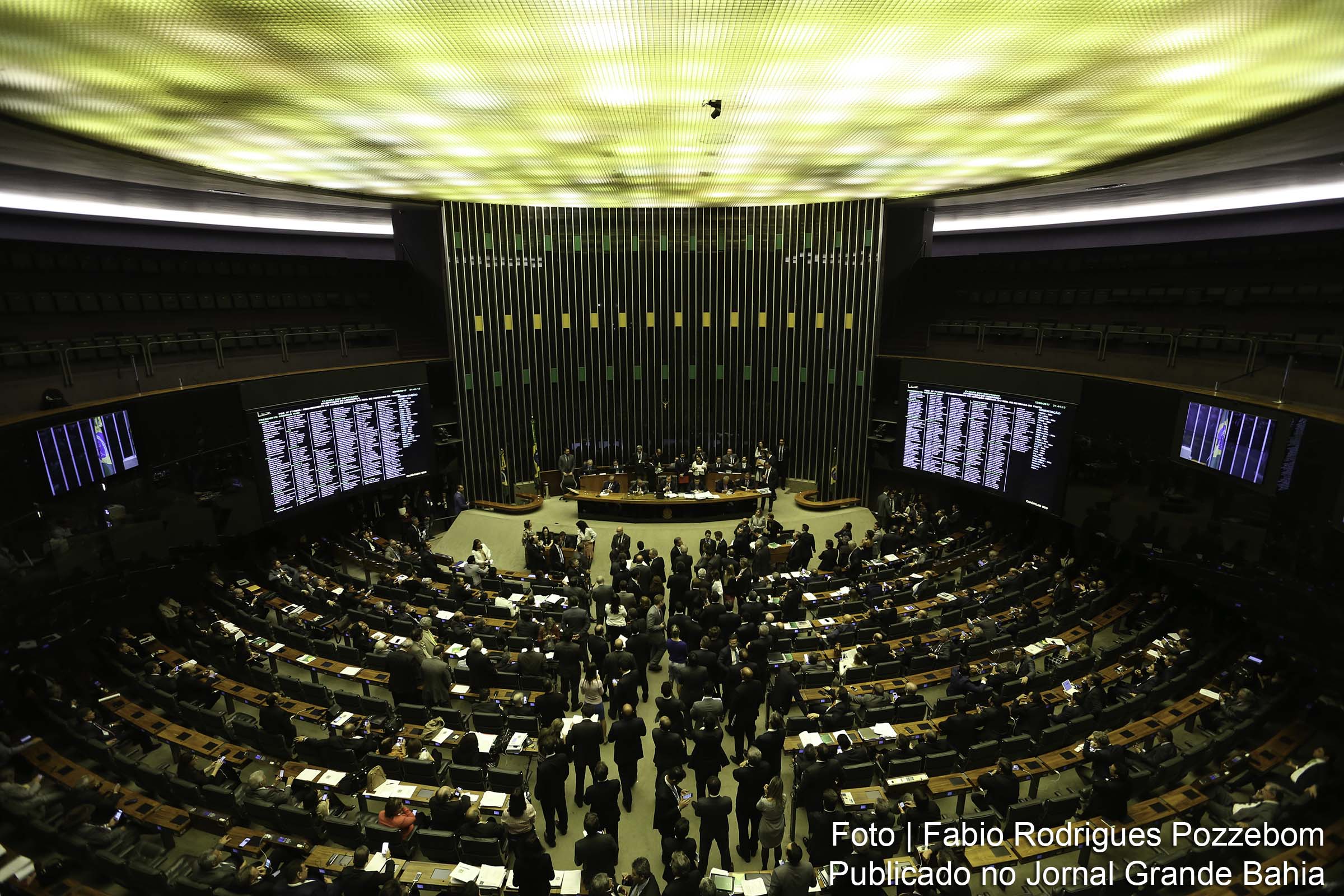 Sessão da Câmara dos Deputados sobre Reforma Política acaba sem acordo.