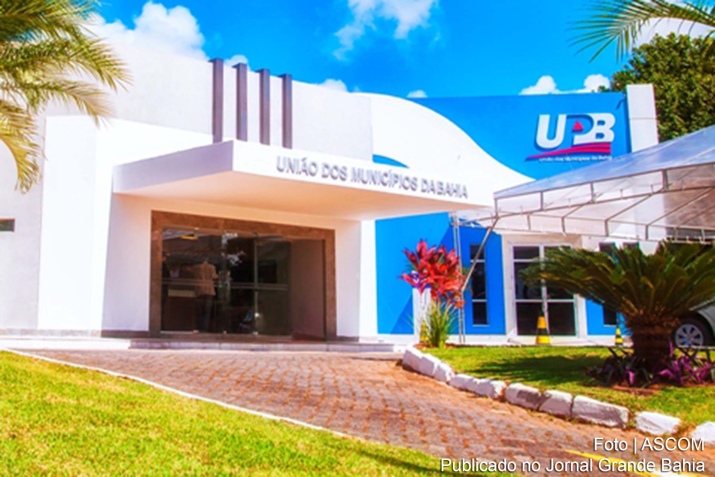 Fachada da sede da UPB, em Salvador. Sede da representação coletiva dos municípios da Bahia oferece benefícios que vão desde capacitação de servidores municipais até elaboração de projetos arquitetônicos e urbanísticos.