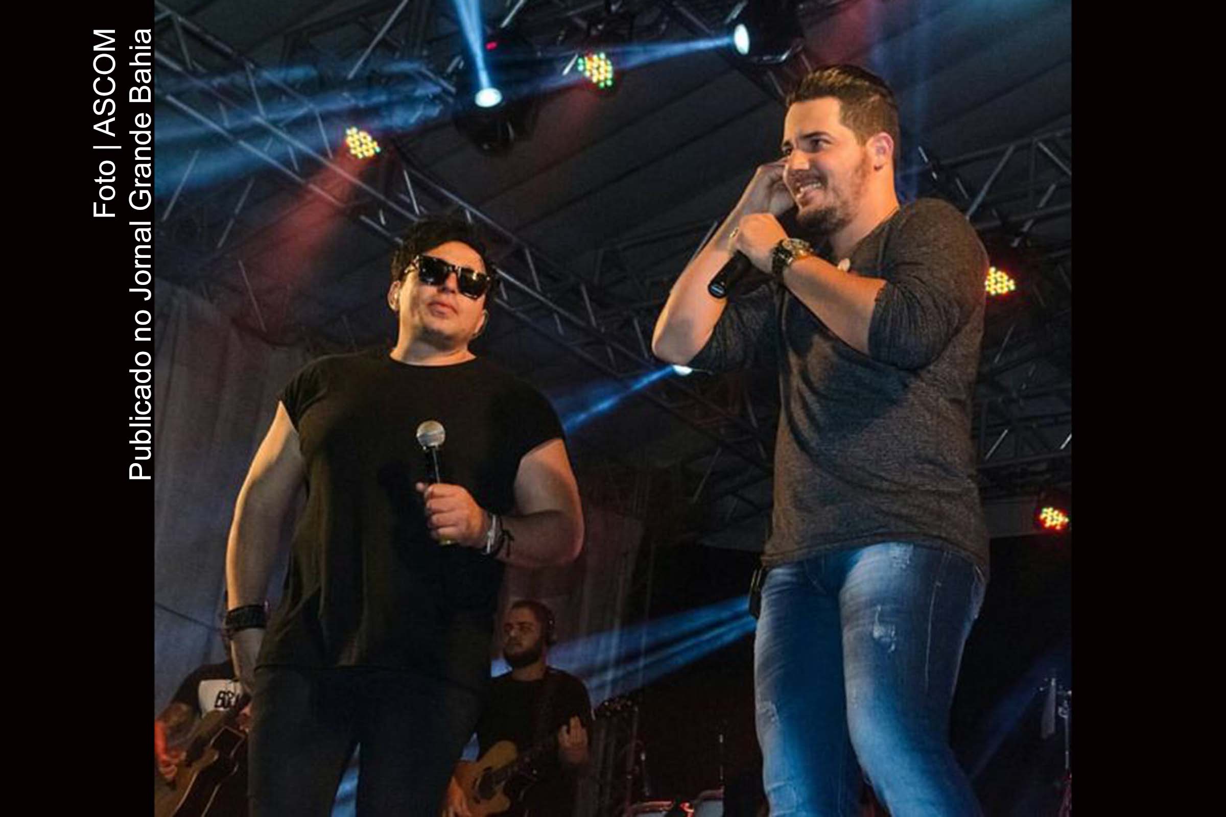 A dupla Naldinho e Léo Rios é uma das atrações da 42ª Expofeira.