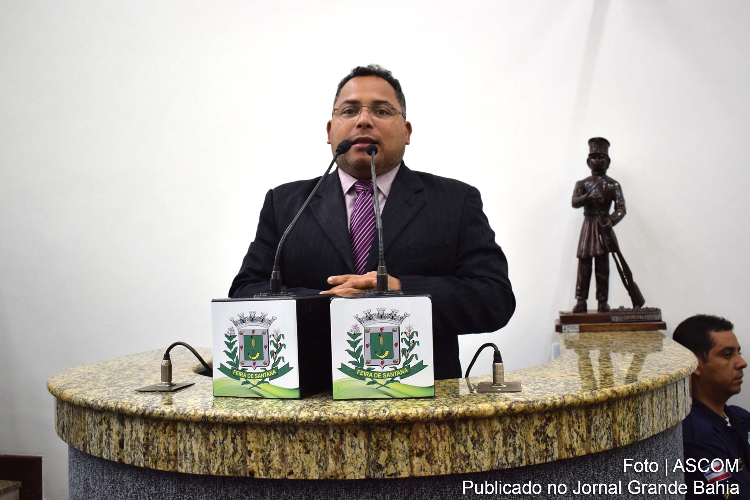 Cadmiel Pereira: há muita mídia, publicidade, mas nada é feito para Feira de Santana.