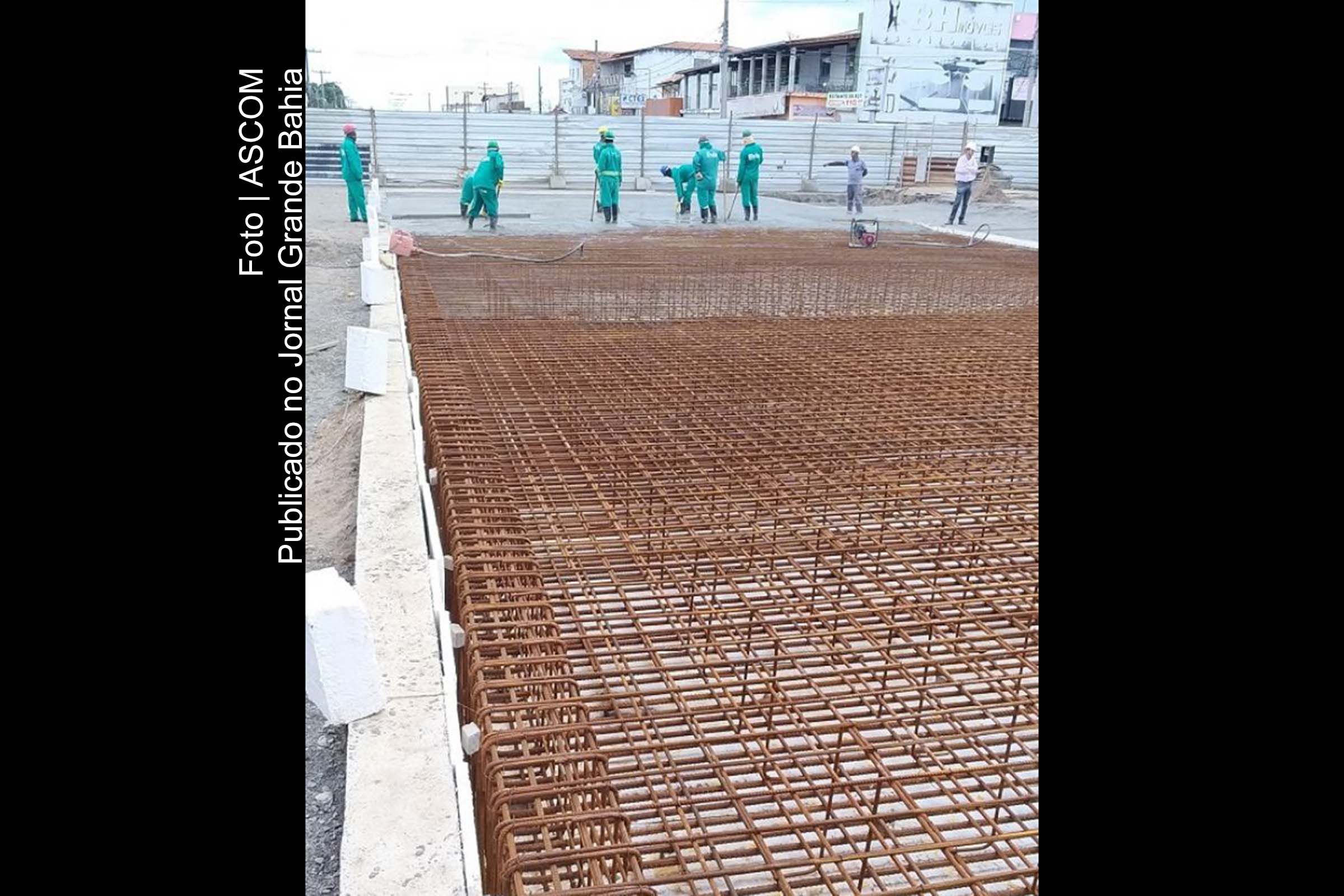 Obras no túnel entre as avenidas Presidente Dutra e João Durval, em Feira de Santana.
