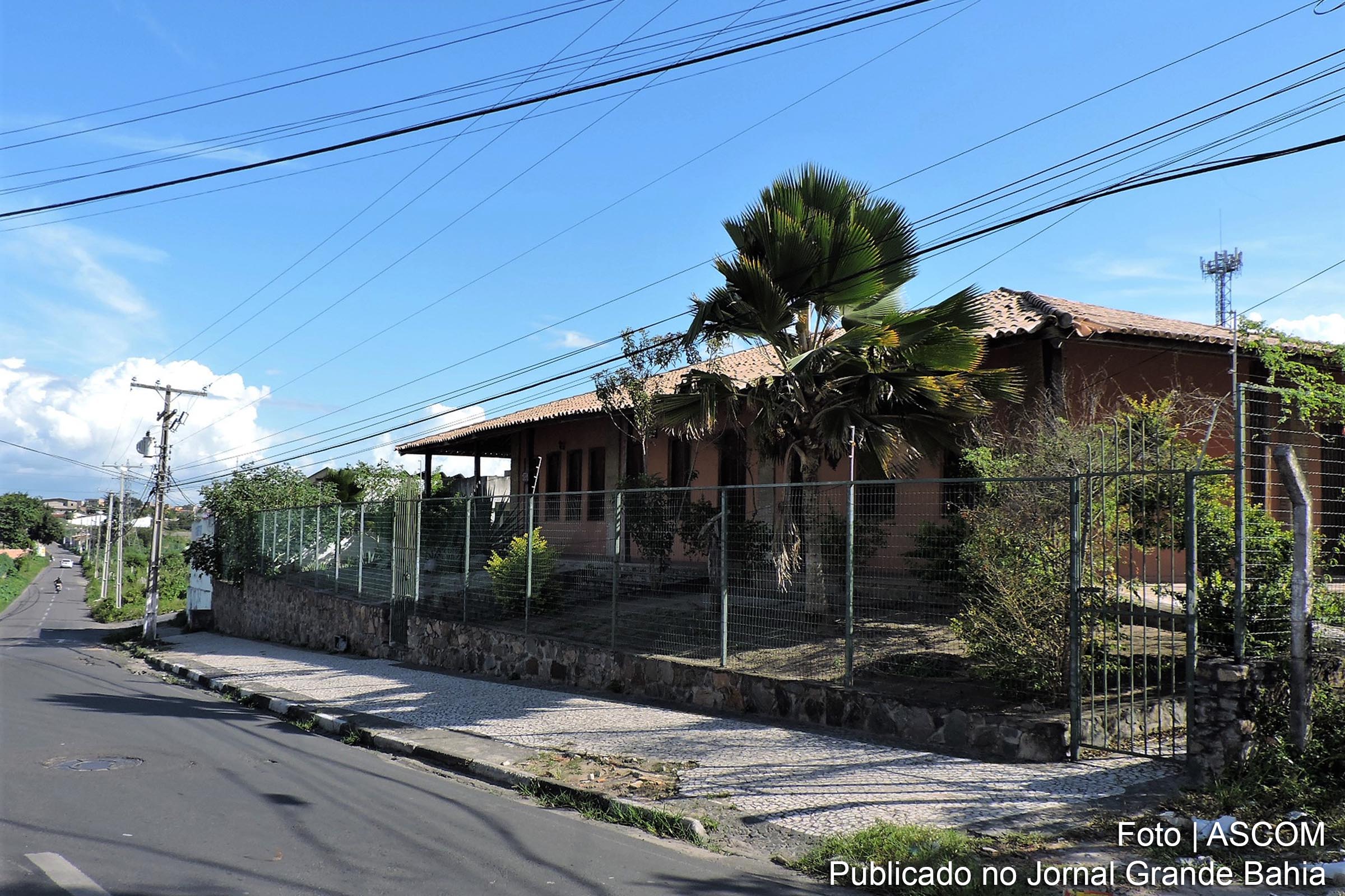 Vista externa do Casarão Olhos d’Água, em Feira de Santana.