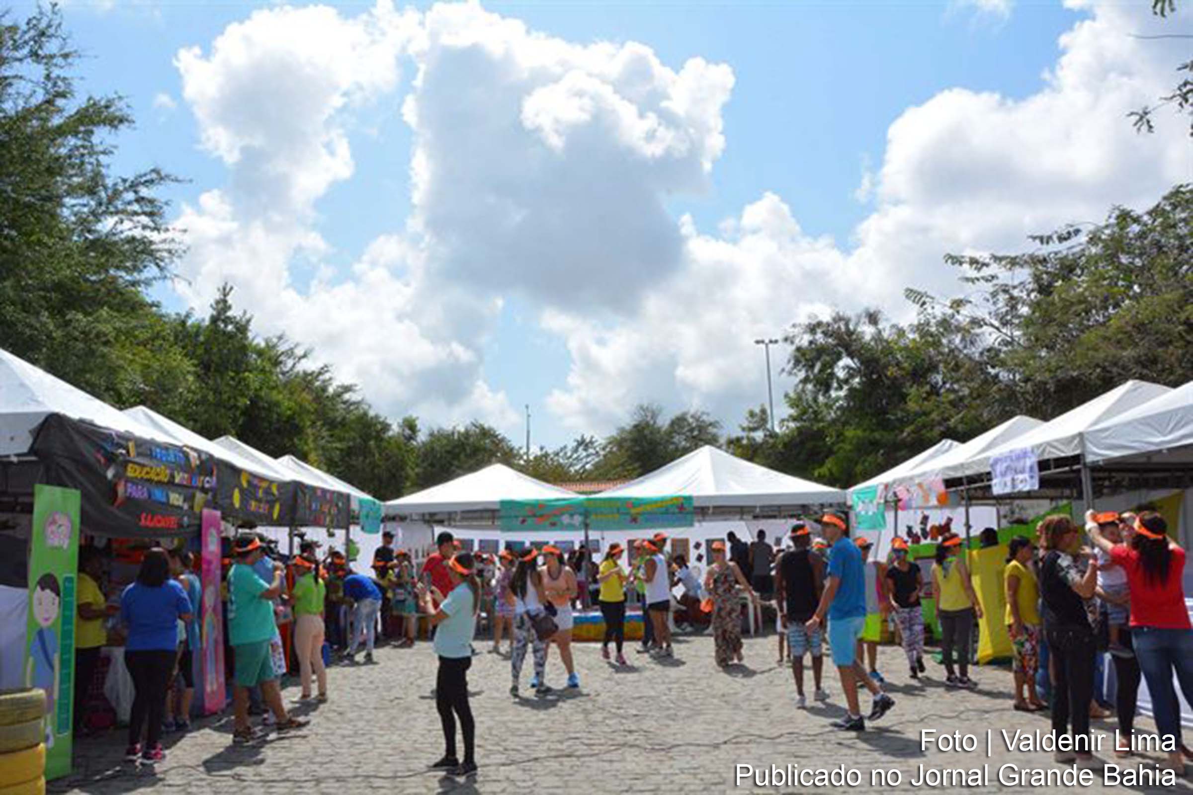 Academia da Saúde Professor Nelson Nascimento, instalada no Parque da Lagoa Radialista Erivaldo Cerqueira, em Feira de Santana.