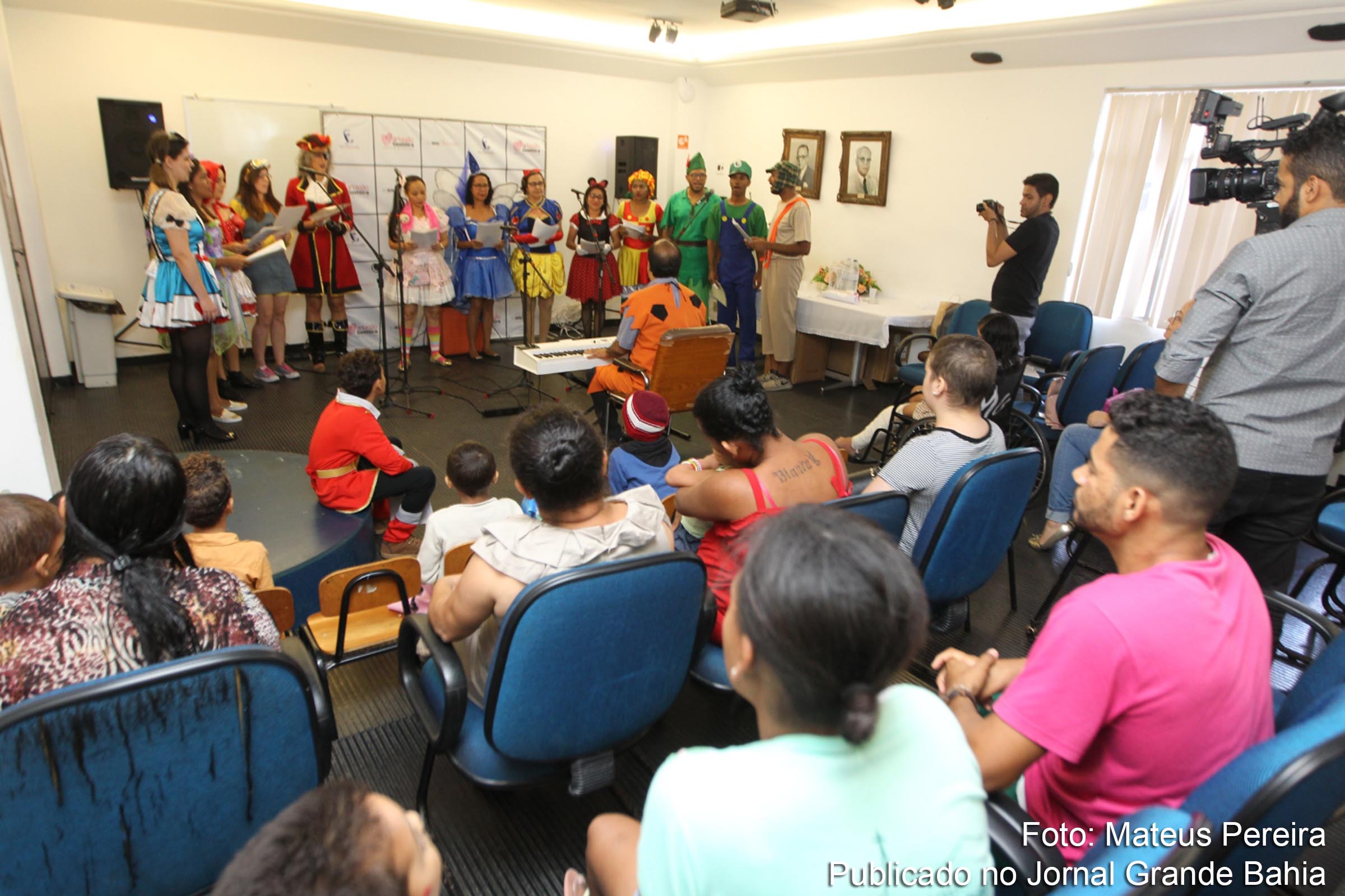 Apresentação do Coral Comunicanto no Hospital Infantil Martagão Gesteira