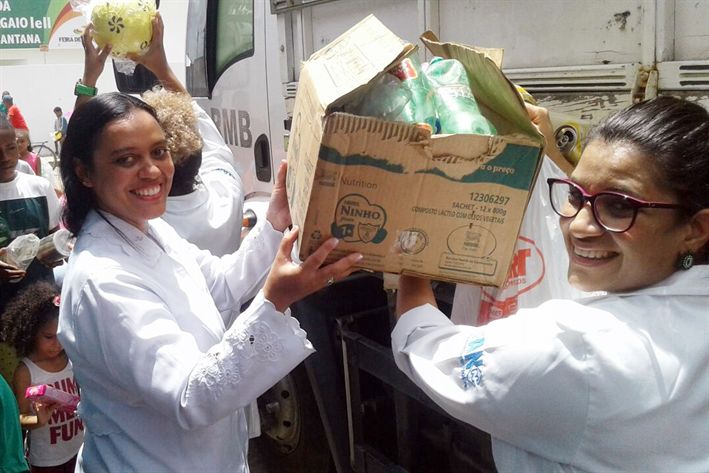 Feira de saúde realizada pela USF (Unidade de Saúde da Família) Alto do Papagaio, em Feira de Santana.