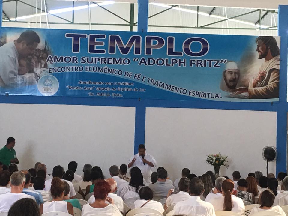 Médium Aran no Templo Amor Supremo