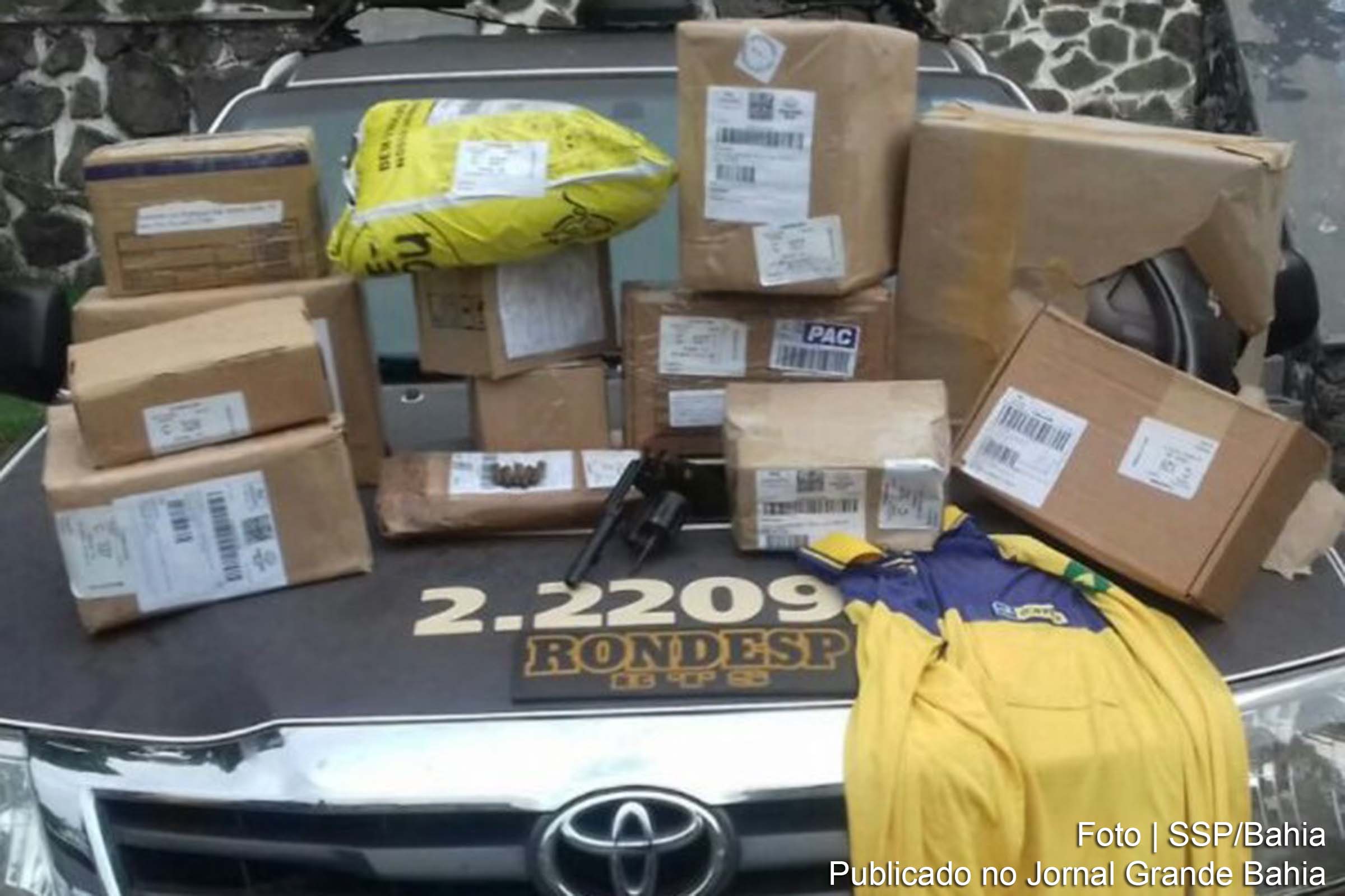 RONDESP recupera veículo do Sedex e encomendas roubadas.