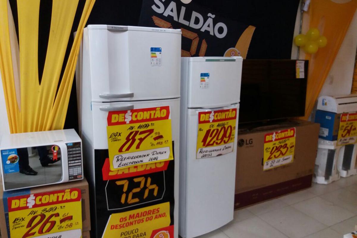 Saldão 72h GBarbosa reúne mais de 500 produtos com pagamento facilitado para antecipar as compras de Natal.
