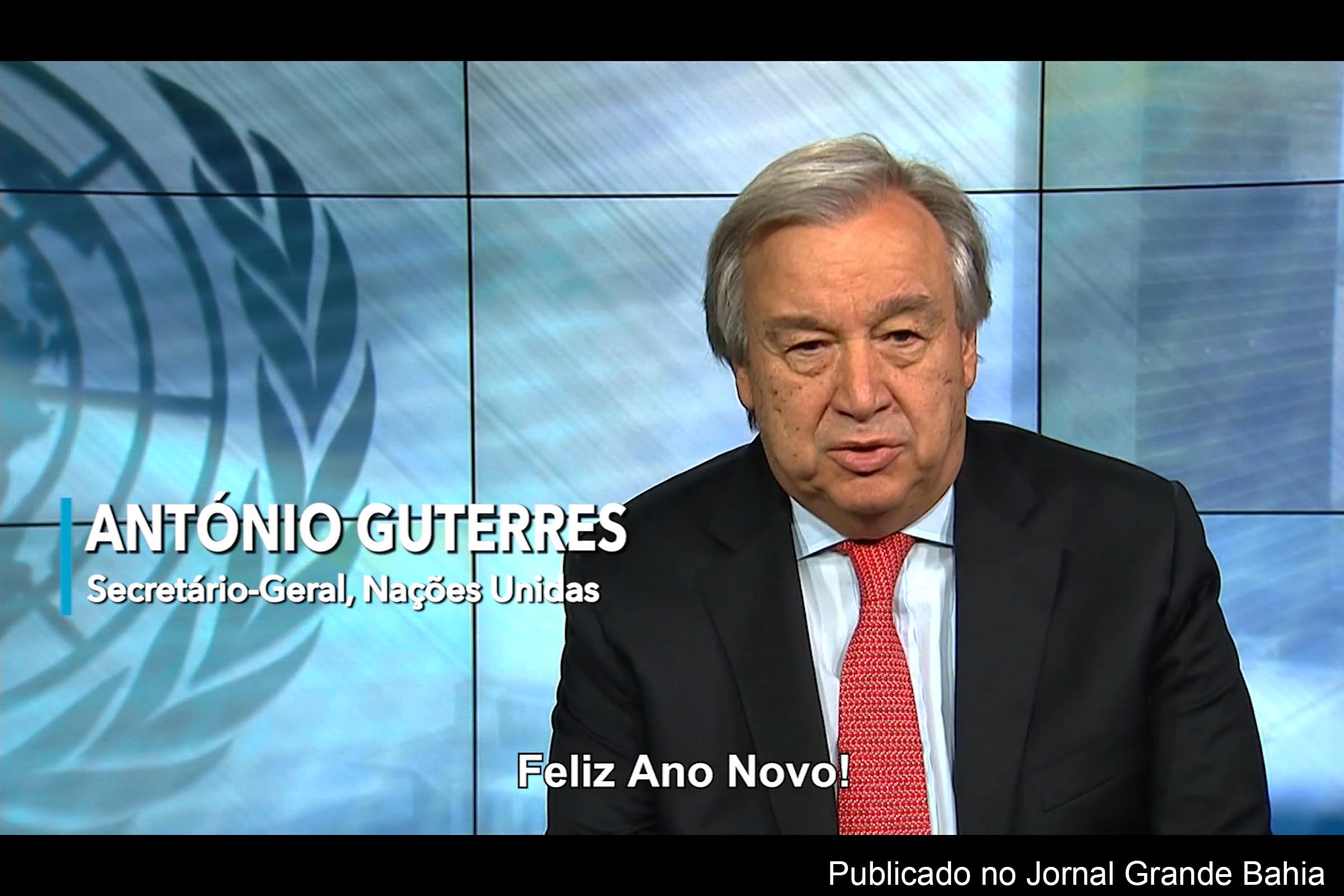 António Guterres: as desigualdades acentuam-se. Assistimos a violações horríveis de direitos humanos. Os nacionalismos e a xenofobia estão aumentando... Apelo aos líderes em todo o mundo para estreitem laços, Lancem pontes.