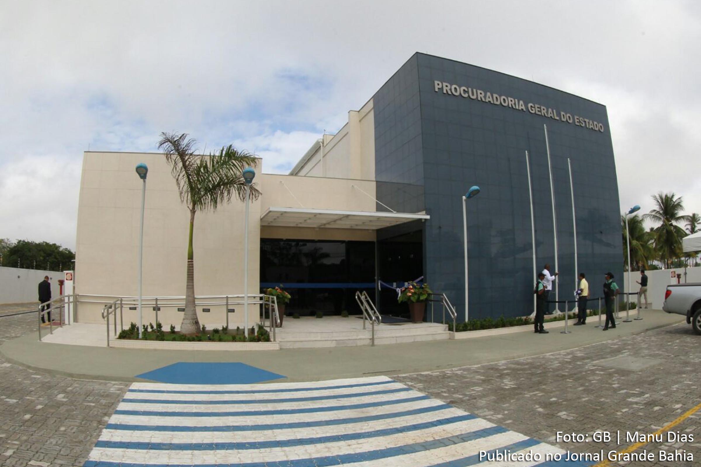 Fachada da sede da Representação Regional da Procuradoria Geral do Estado (PGE) em Feira de Santana.