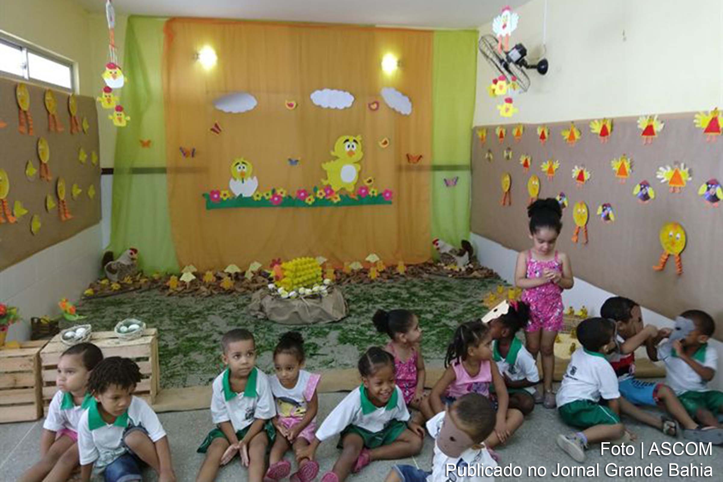 Mostra de arte no CMEI Antônio Carlos Machado, em Feira de Santana.