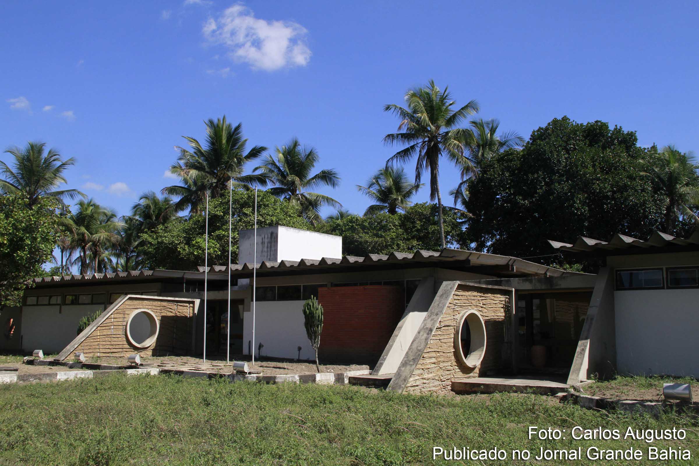 Fachada do Museu Casa do Sertão. O museu fica localizado no campus da Uefs, em Feira de Santana.