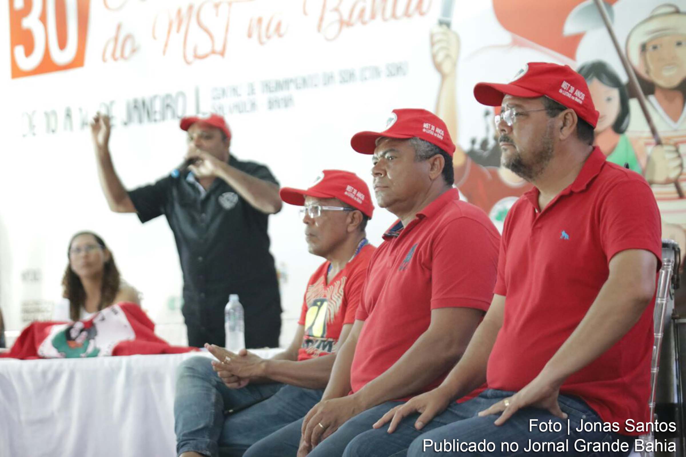 Deputado Valmir Assunção, suplente Mário Jacó e vereador Luiz Carlos Suíca são escolhidos pelo MST para representar o movimento no pleito de 2018.