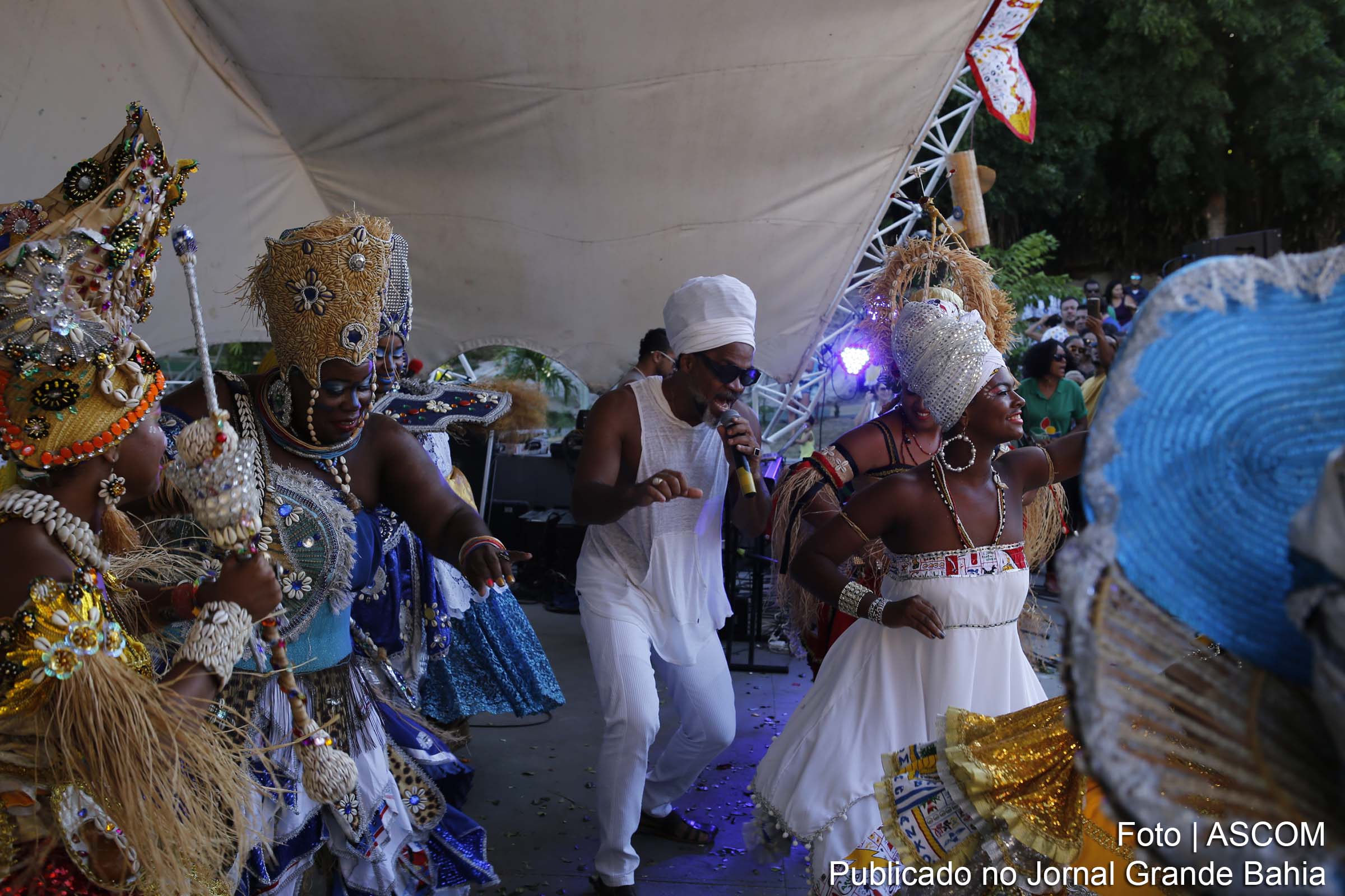 Último ensaio do Bloco Afro Bankoma antes do carnaval 2018 conta com participação de Carlinhos Brown.