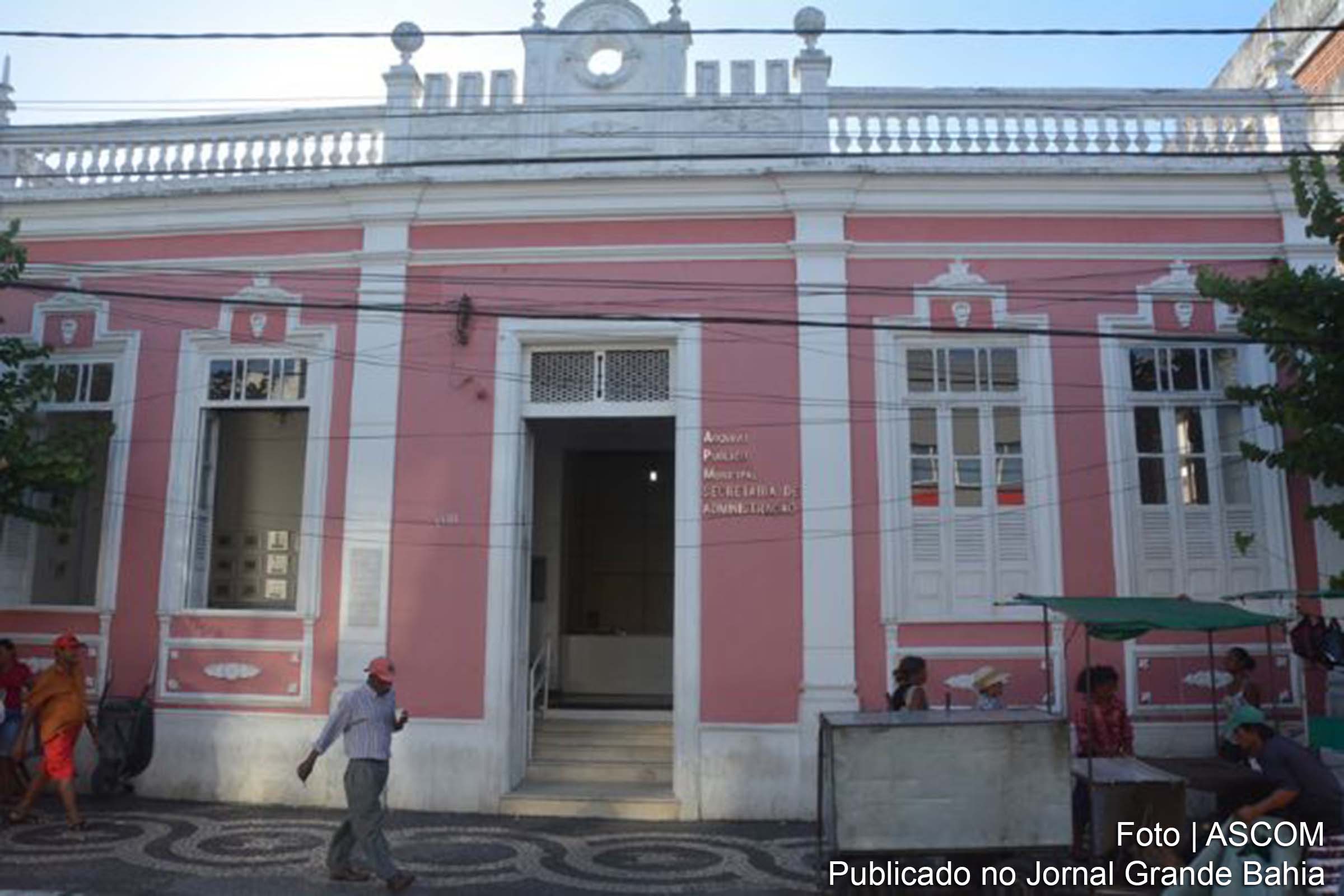 Fachada do Arquivo Público de Feira de Santana.