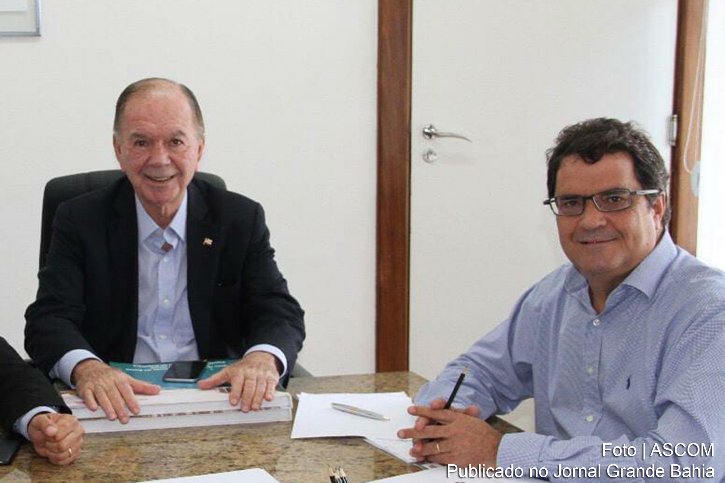 Vice-governador João Leão e o deputado Angelo Almeida. Encontro objetivou debater implantação de ‘Central de Monitoramento 24 horas’.
