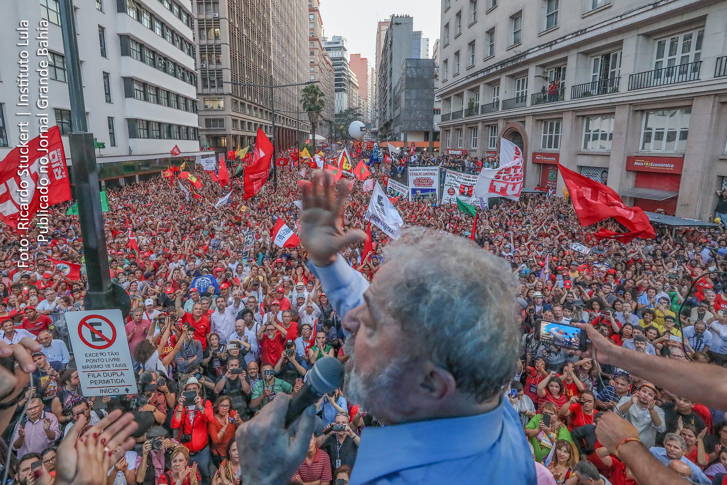 Lula: “Eu tenho muita tranquilidade para enfrentar adversidade, noção dos problemas que estamos vivendo. O que está acontecendo comigo é muito pouco diante daquilo que acontece com milhões de desempregados no país.