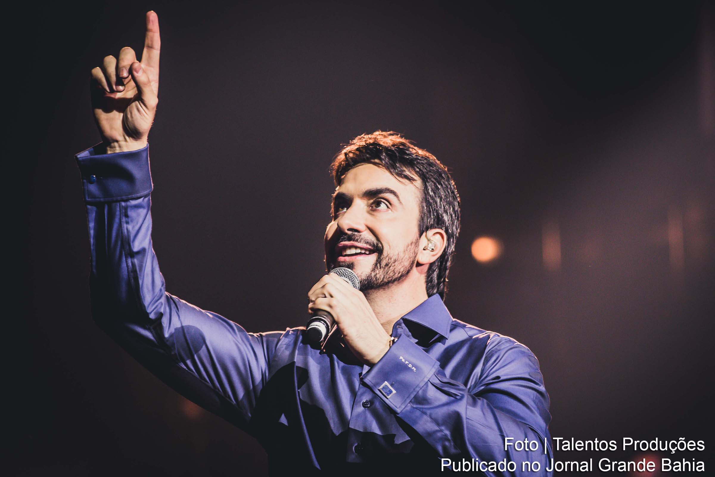 Padre Fábio de Melo se apresenta no encerramento das celebrações ao padroeiro Santo Amaro de Ipitanga, em Lauro de Freitas.