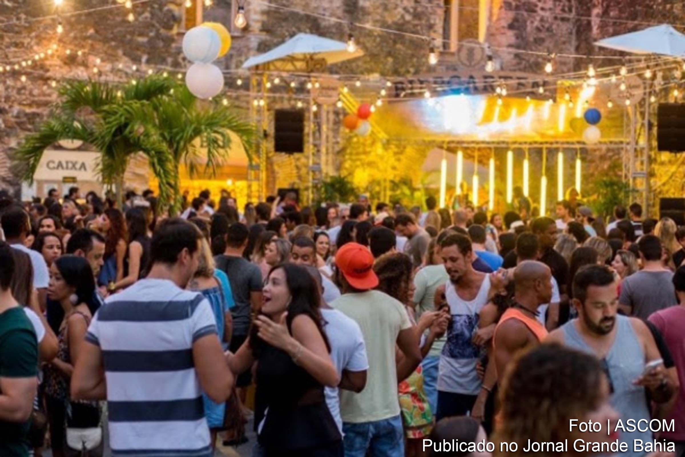 Baile do Bier é realizado em Salvador.