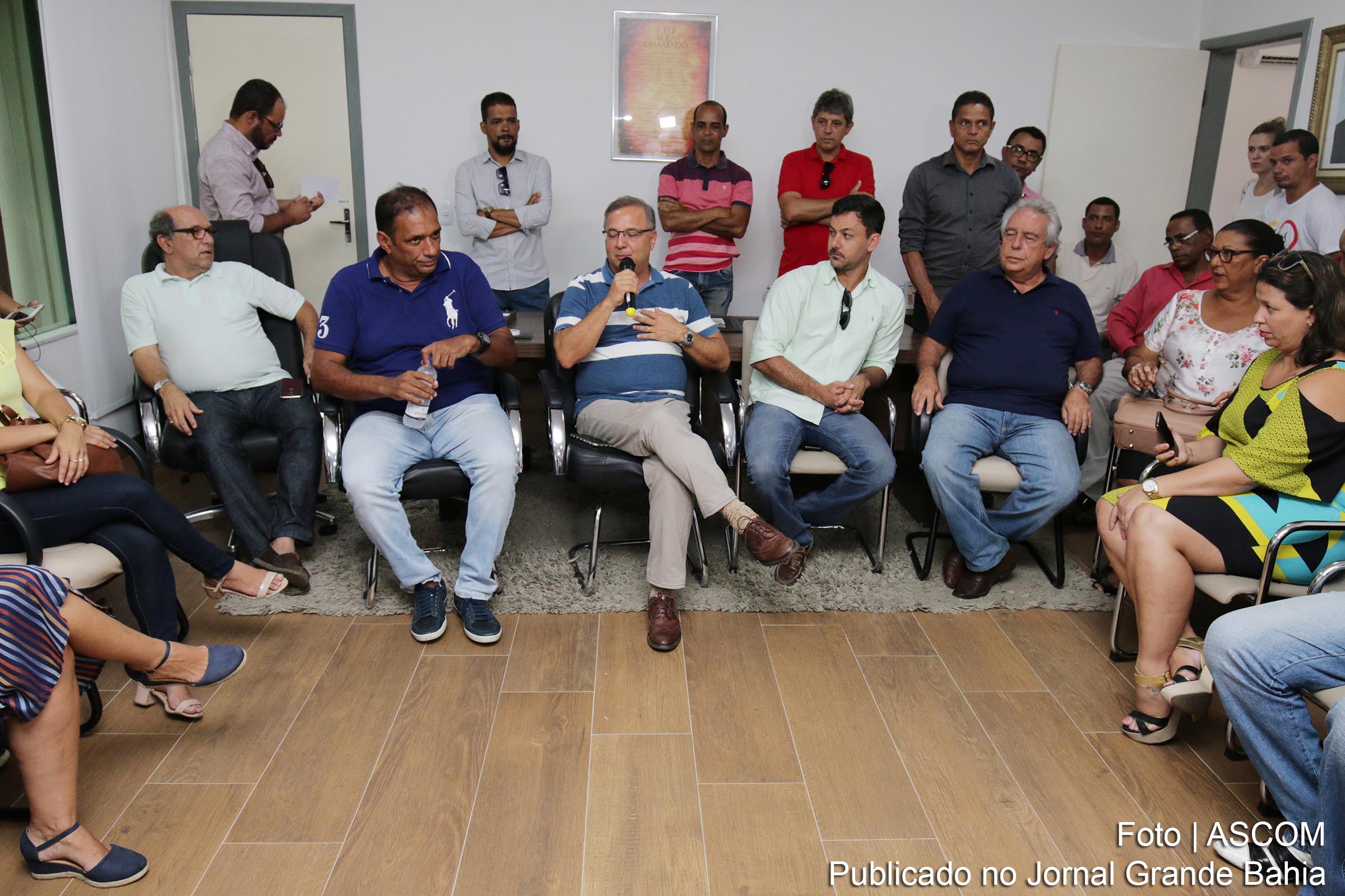 Secretário estadual Fábio Vilas-Boas debate reestruturação da saúde de Ilhéus.