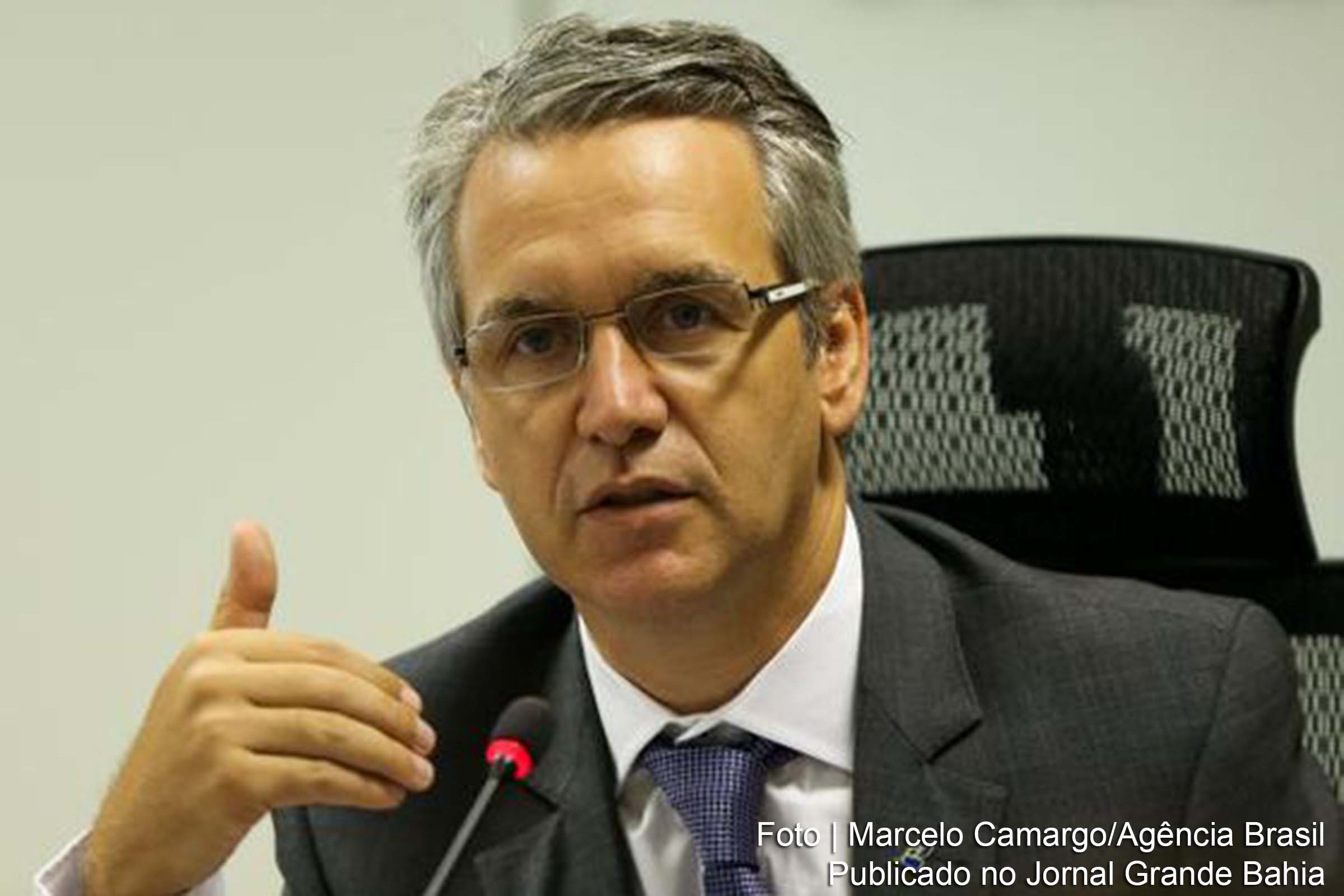 É o maior resultado da série histórica, desde 1968. Esses números refletem sobretudo o trabalho dos auditores fiscais", diz o subsecretário de Fiscalização da Receita Federal, Iágaro Jung Martins.